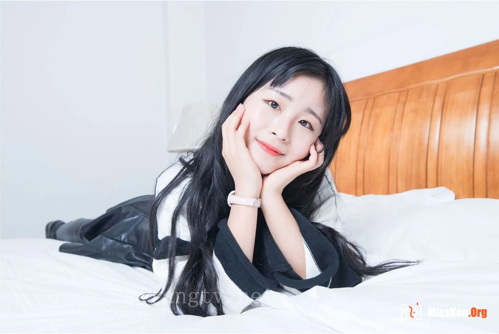 Nude photo set of Chinese model: Ding Xiaoxiao (2018-06-15) - Photo 16
