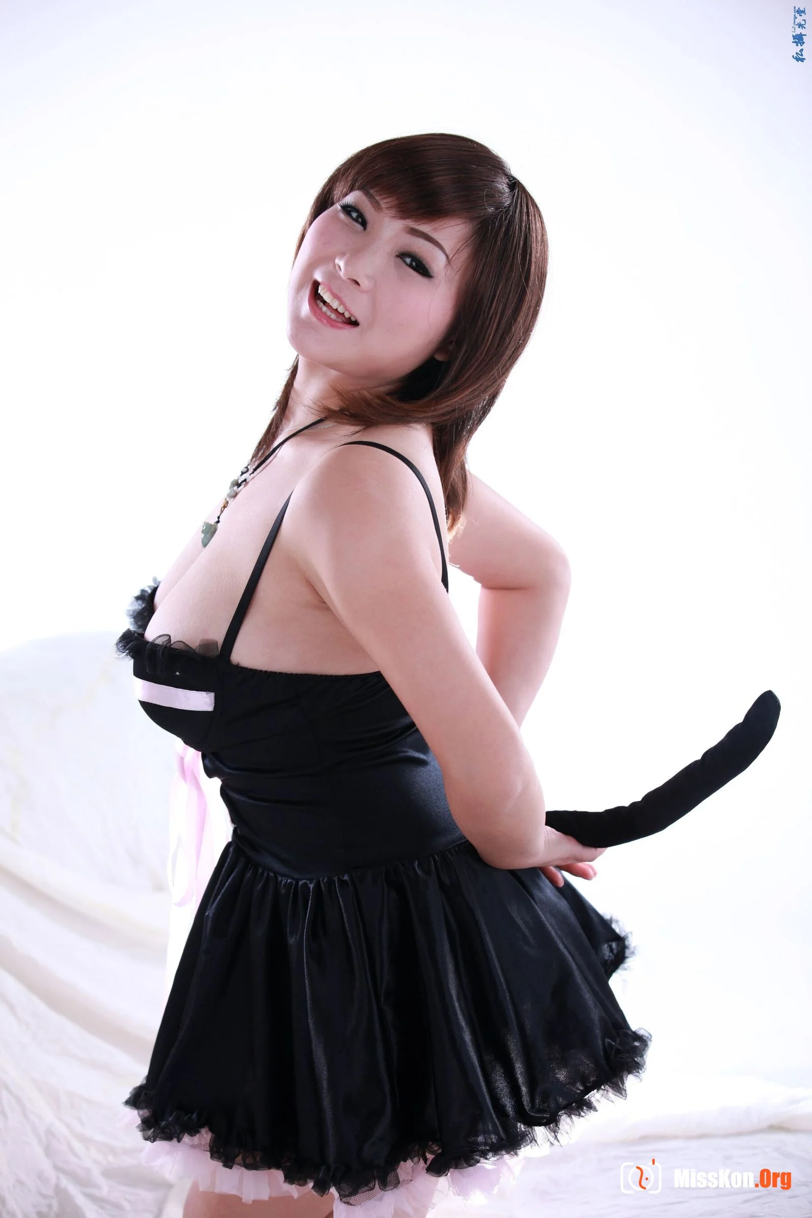 Nude photo set of Chinese model: Dome - Photo 19