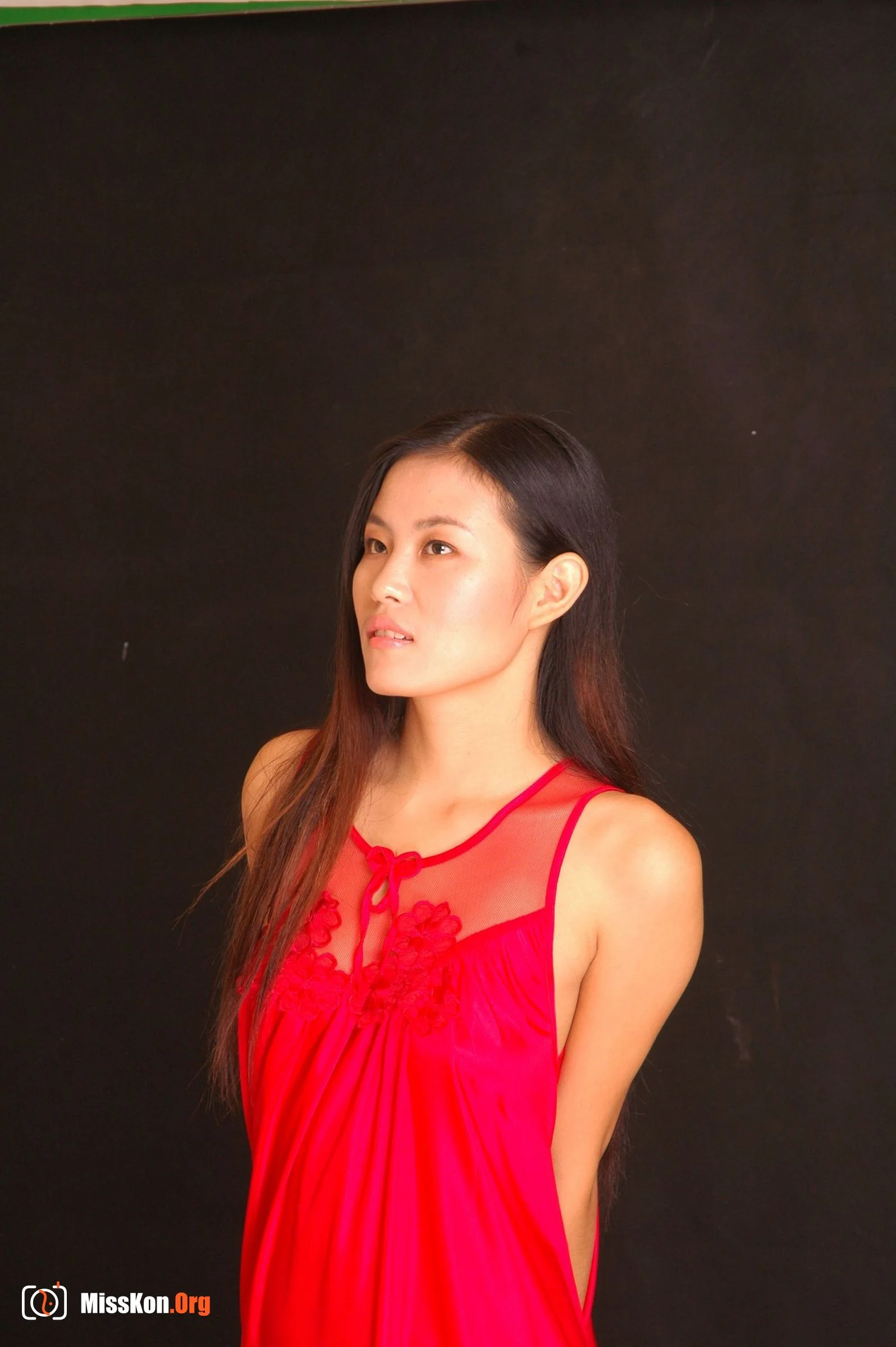 Nude photo set of Chinese model: Du Lian (2005-09-01) - Photo 2