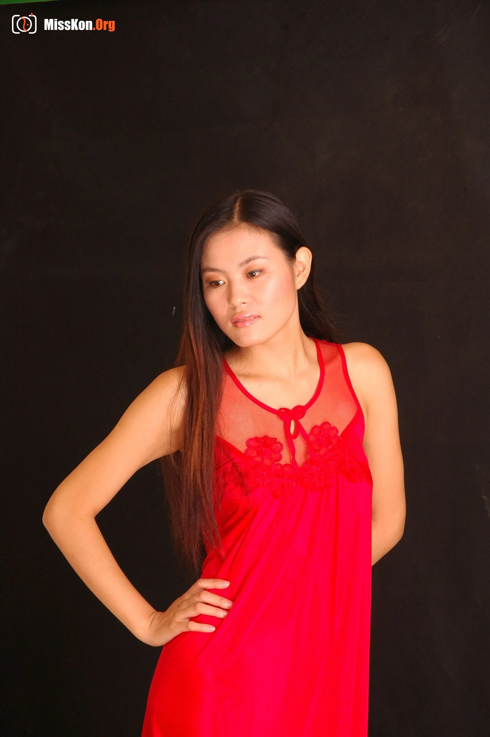 Nude photo set of Chinese model: Du Lian (2005-09-01) - Photo 3
