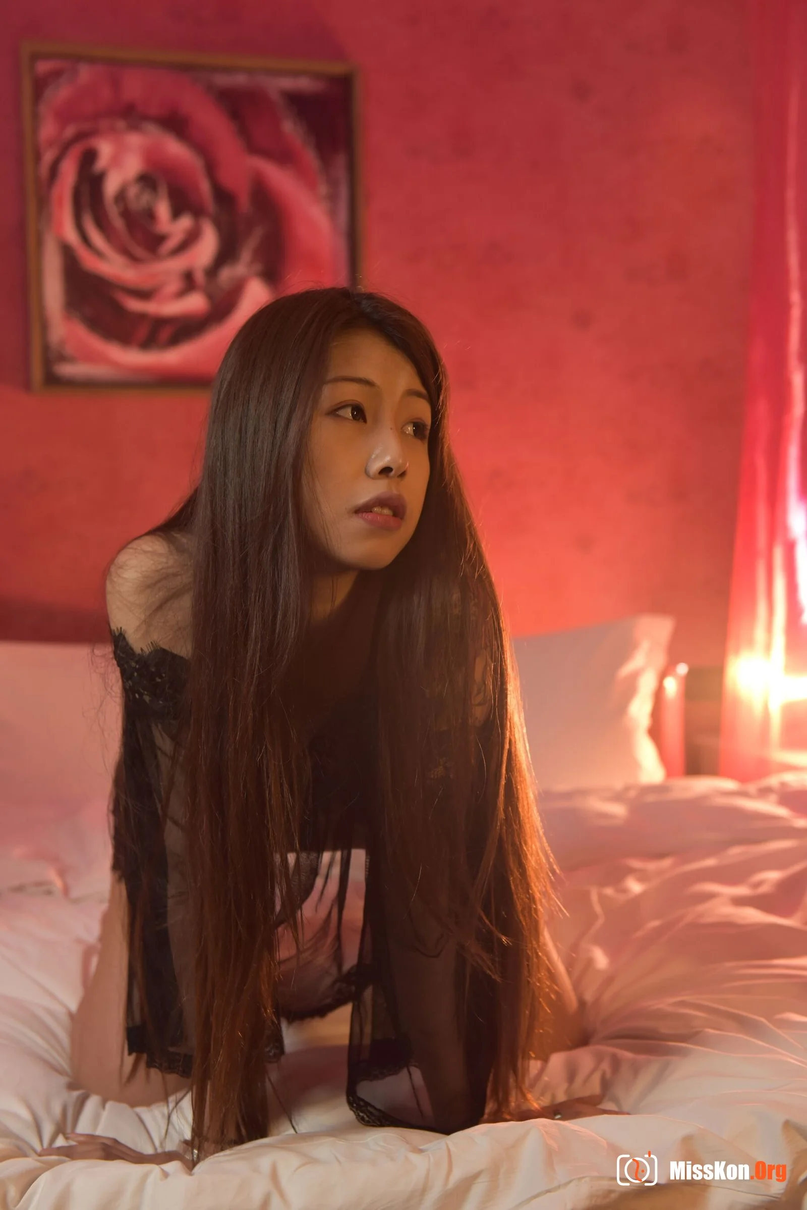 Nude photo set of Chinese model: End of the Year Address (2018-12-28) - Photo 18