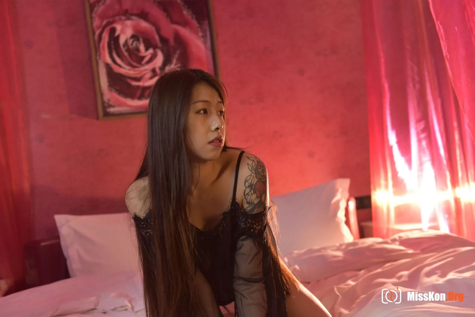 Nude photo set of Chinese model: End of the Year Address (2018-12-28) - Photo 20