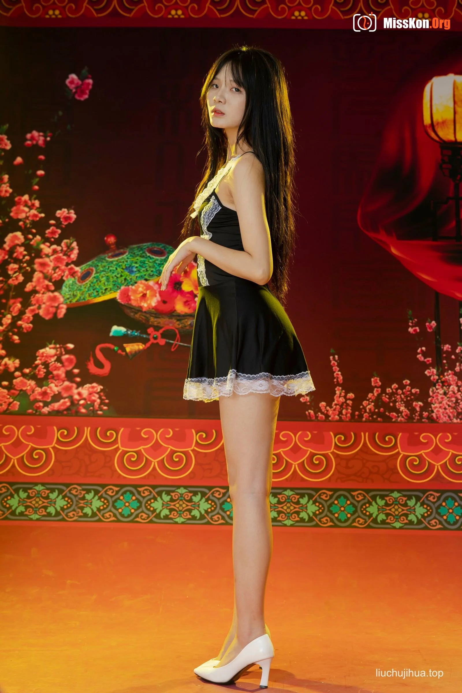 Nude photo set of Chinese model: Eve (2023-10-15) - Photo 4