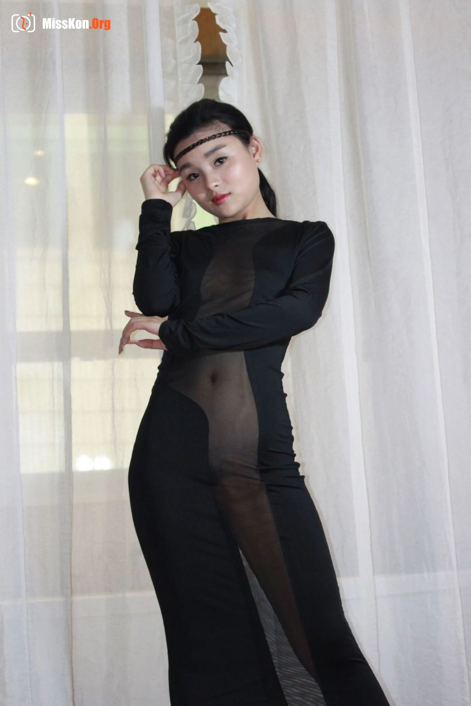 Nude photo set of Chinese model: Fang Xuan'er (2018-09-01) - Photo 3
