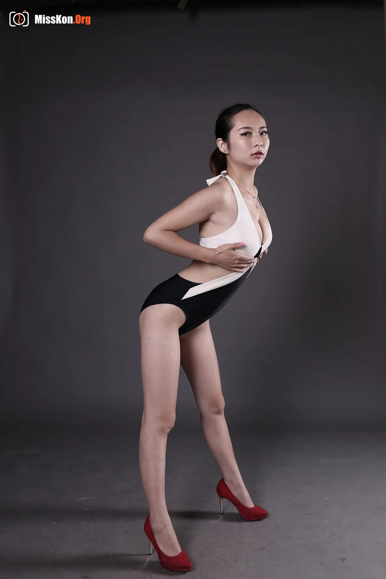 Nude photo set of Chinese model: Floren (2014-11-01) - Photo 5