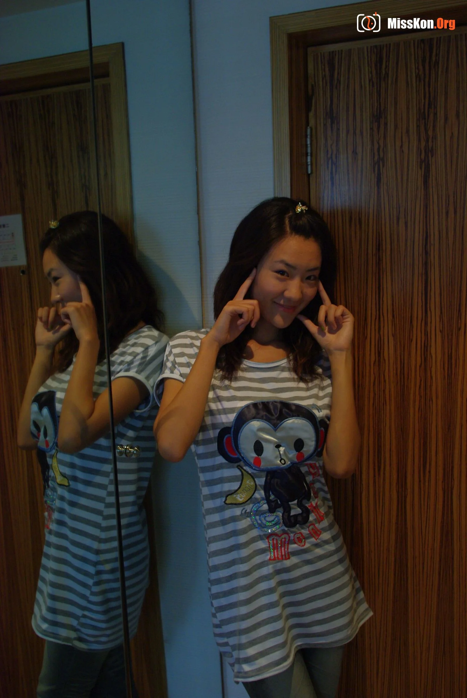 Nude photo set of Chinese model: Flourishing (2010-05-21) - Photo 7
