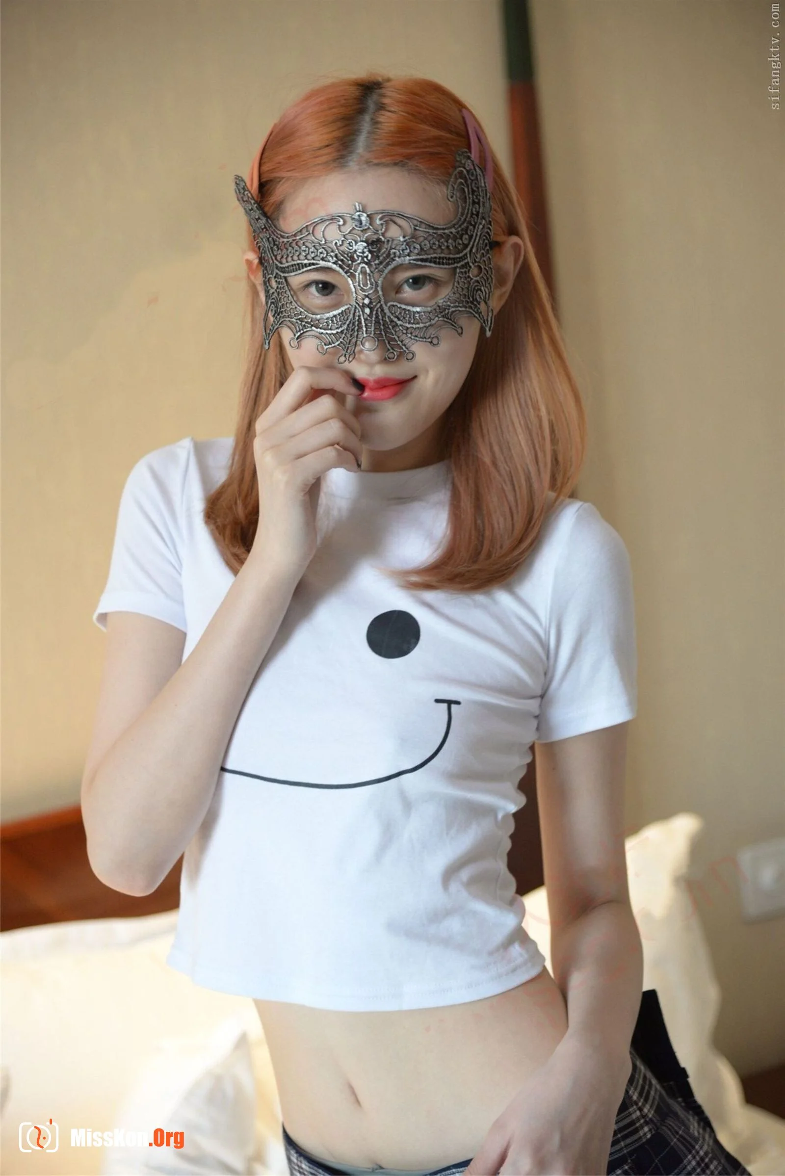 Nude photo set of Chinese model: Fox - Photo 11