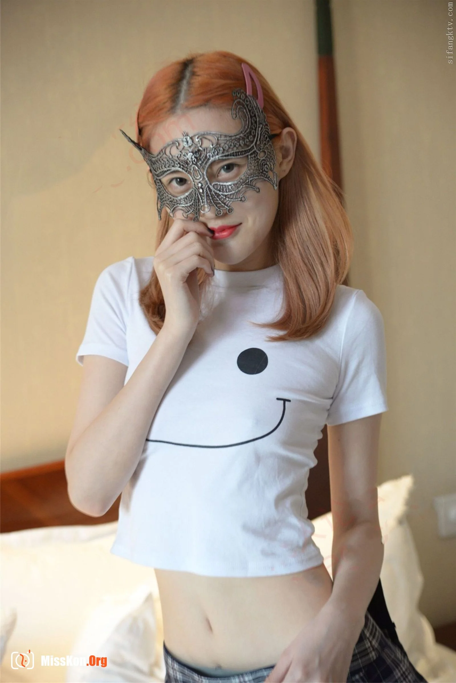 Nude photo set of Chinese model: Fox - Photo 13