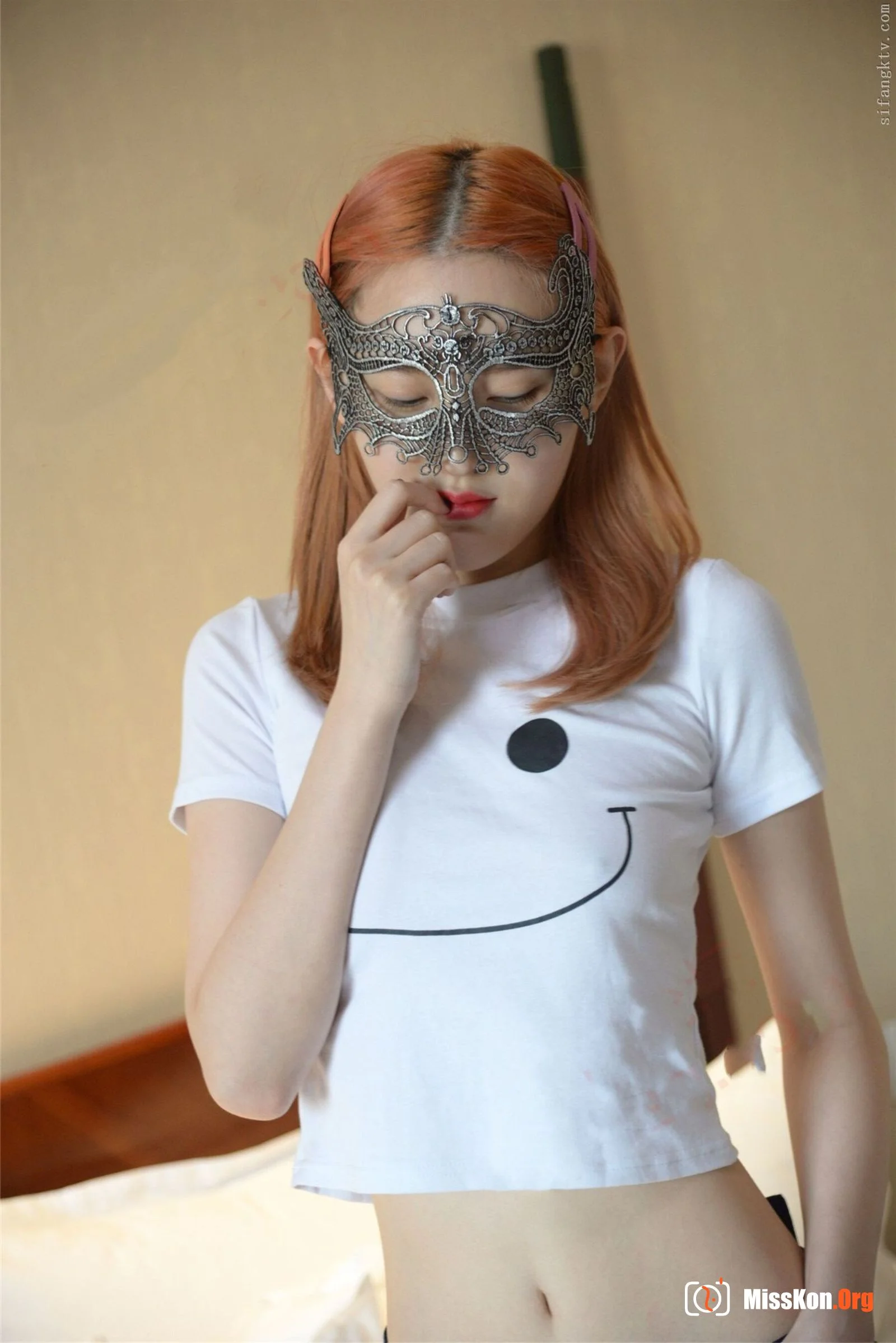 Nude photo set of Chinese model: Fox - Photo 8