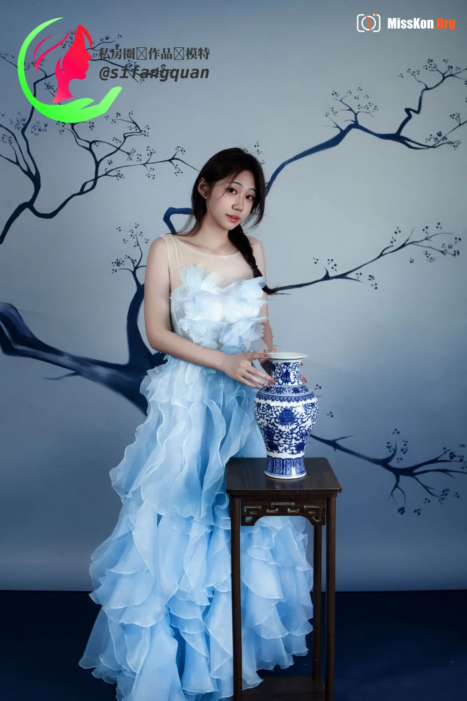 Nude photo set of Chinese model: Freshman (2025-04-19) - Photo 14