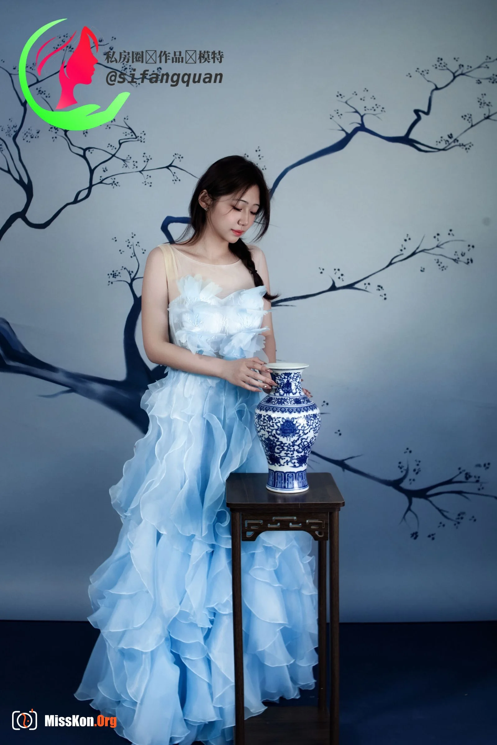 Nude photo set of Chinese model: Freshman (2025-04-19) - Photo 15