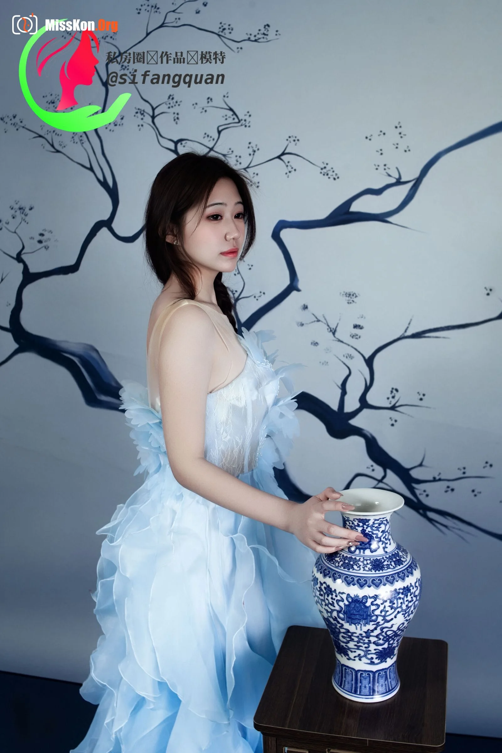 Nude photo set of Chinese model: Freshman (2025-04-19) - Photo 20