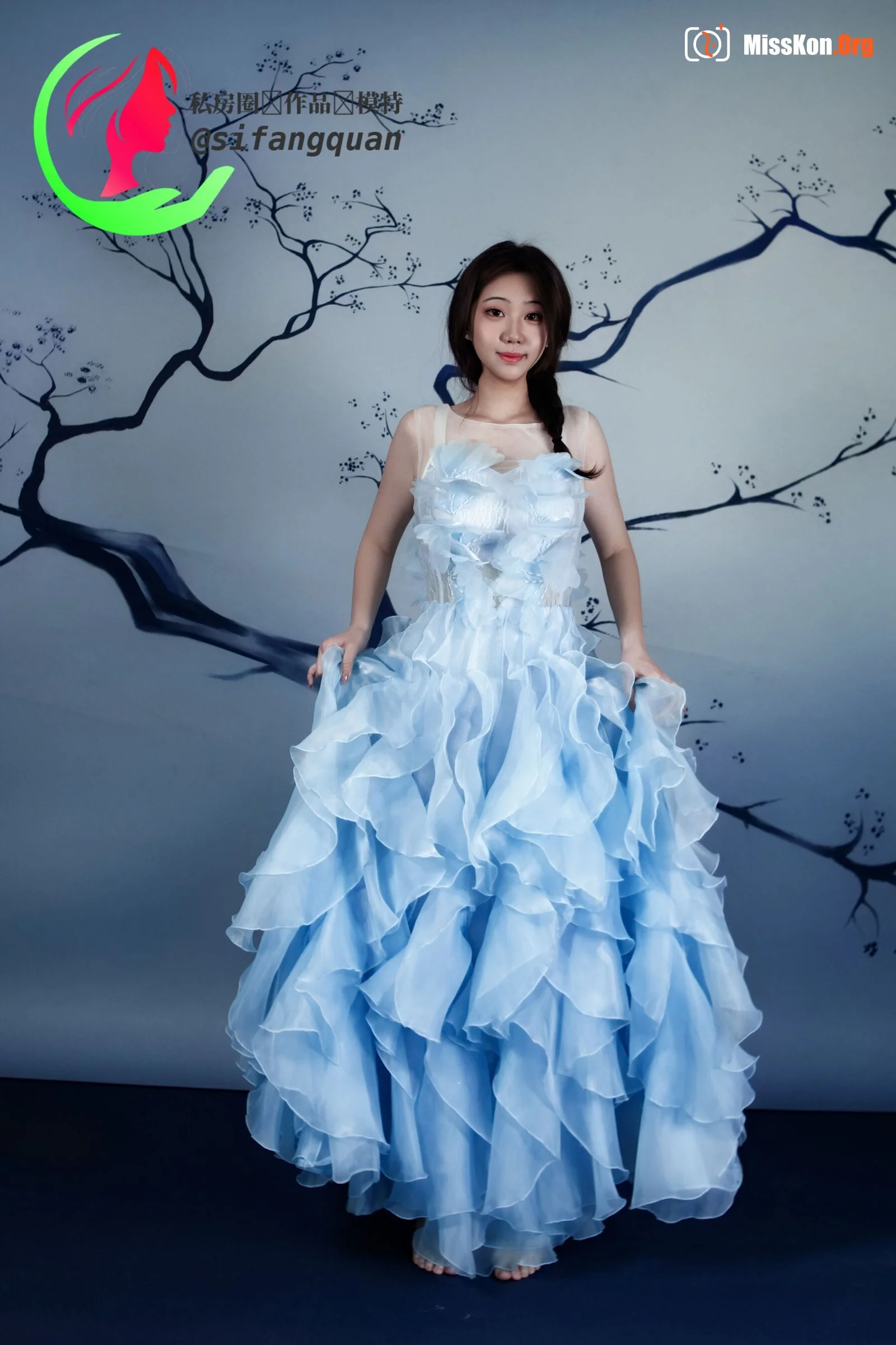Nude photo set of Chinese model: Freshman (2025-04-19) - Photo 3