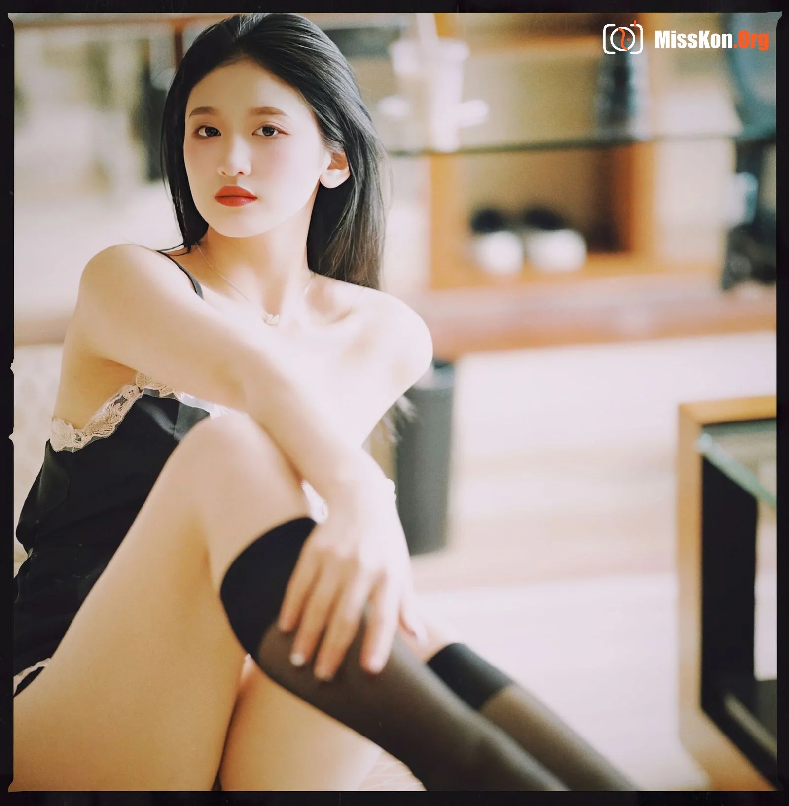 Nude photo set of Chinese model: Glowing - Photo 8