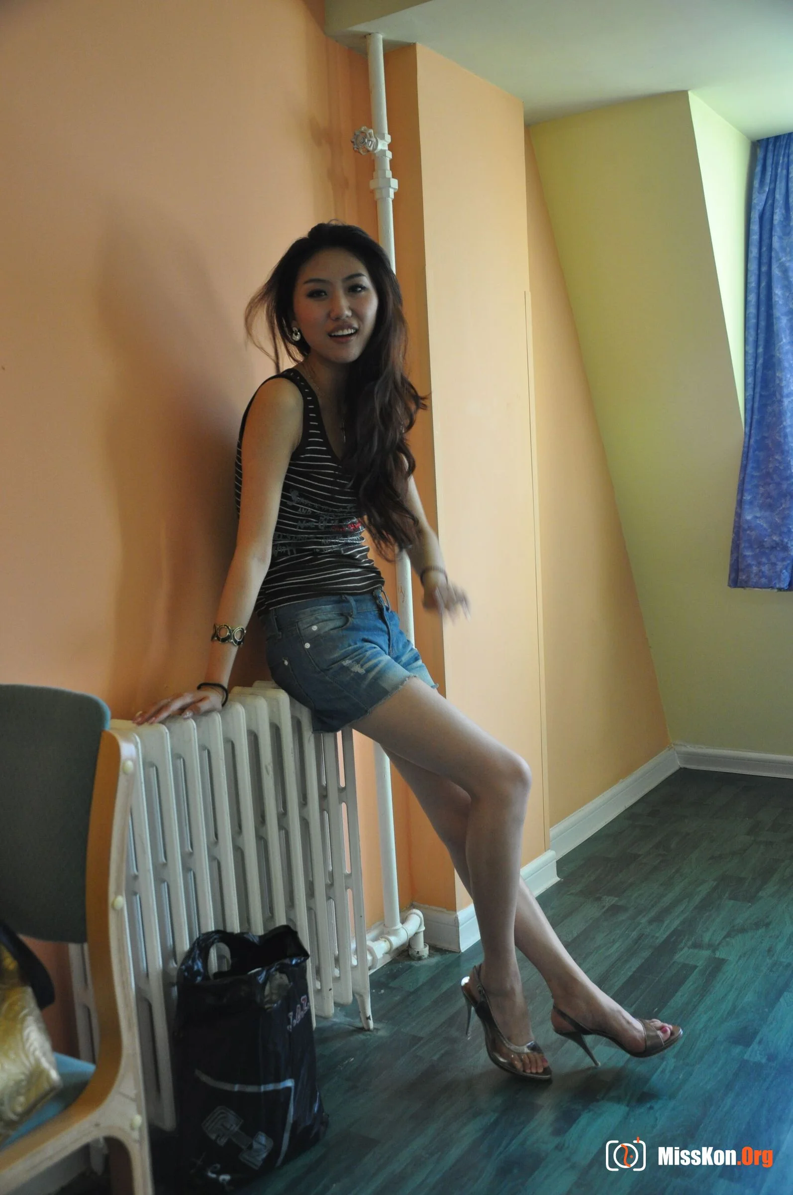 Nude photo set of Chinese model: Gong Rumin (2010-08-12) - Photo 20