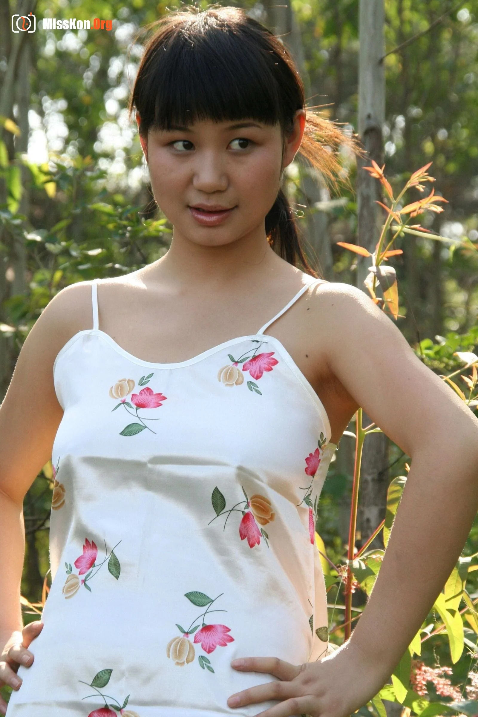Nude photo set of Chinese model: Guo Guo (2011-10-05) - Photo 2