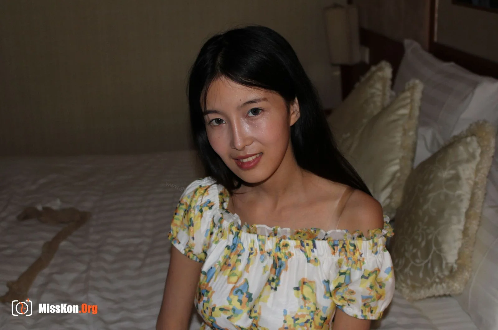 Nude photo set of Chinese model: Han Qiuxue (2015-08-16) - Photo 3