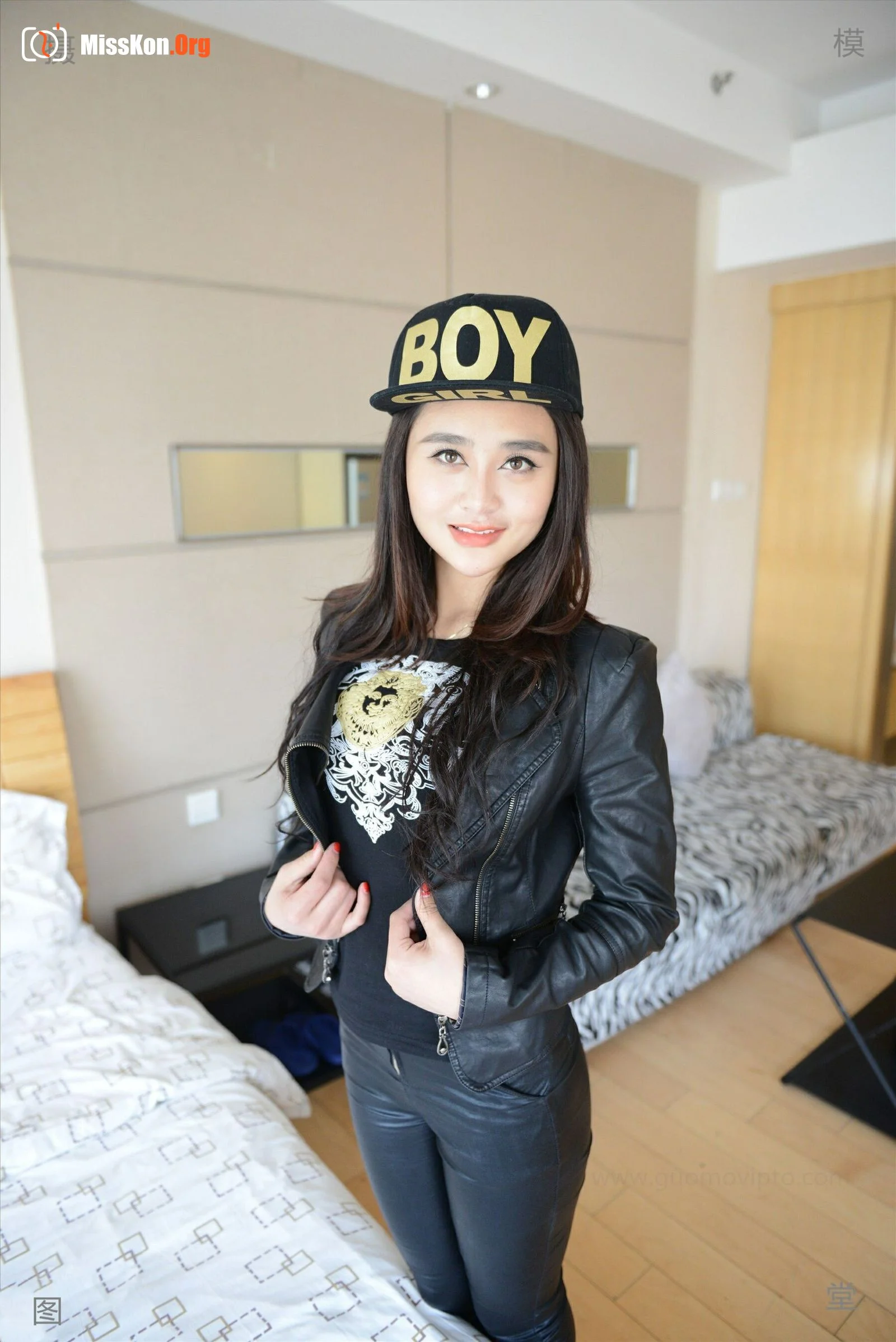 Nude photo set of Chinese model: Ice - Photo 3