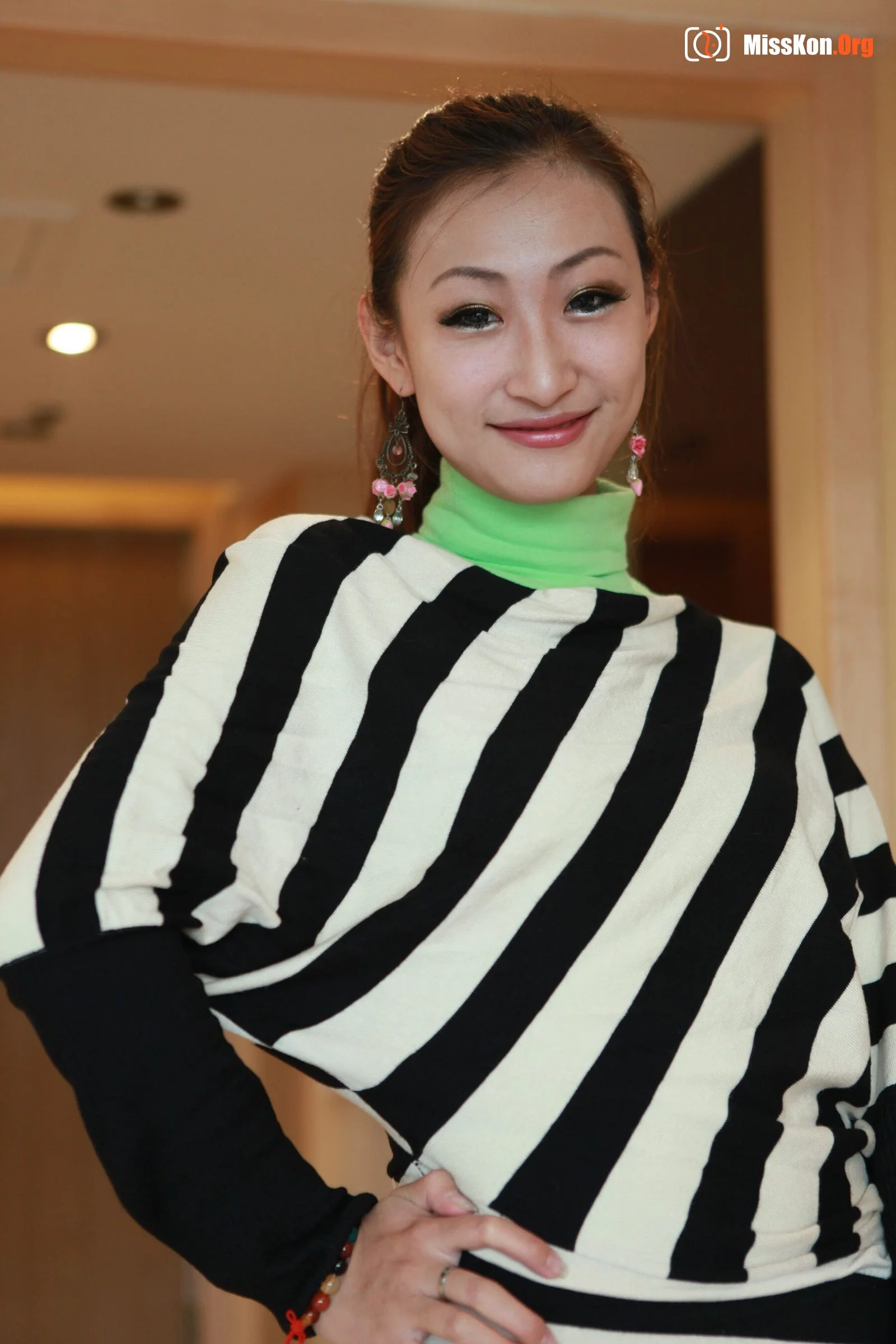 Nude photo set of Chinese model: Inova (2011-10-29) - Photo 19