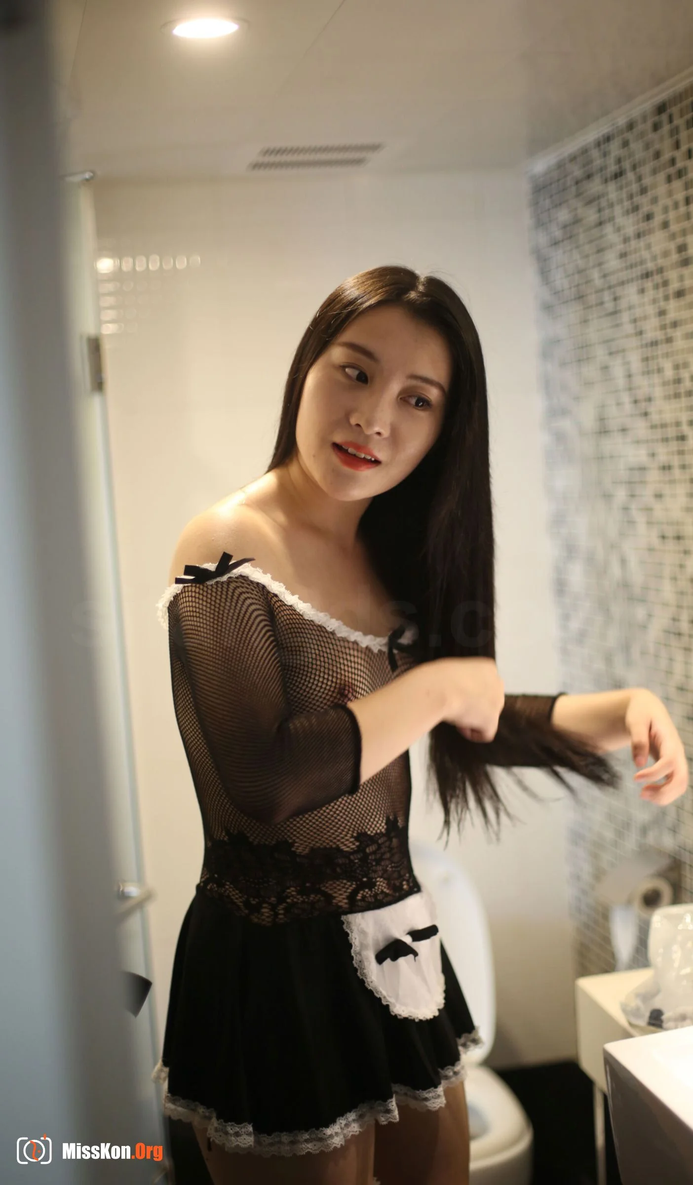 Nude photo set of Chinese model: Jiao Jing (2019-07-17) - Photo 5