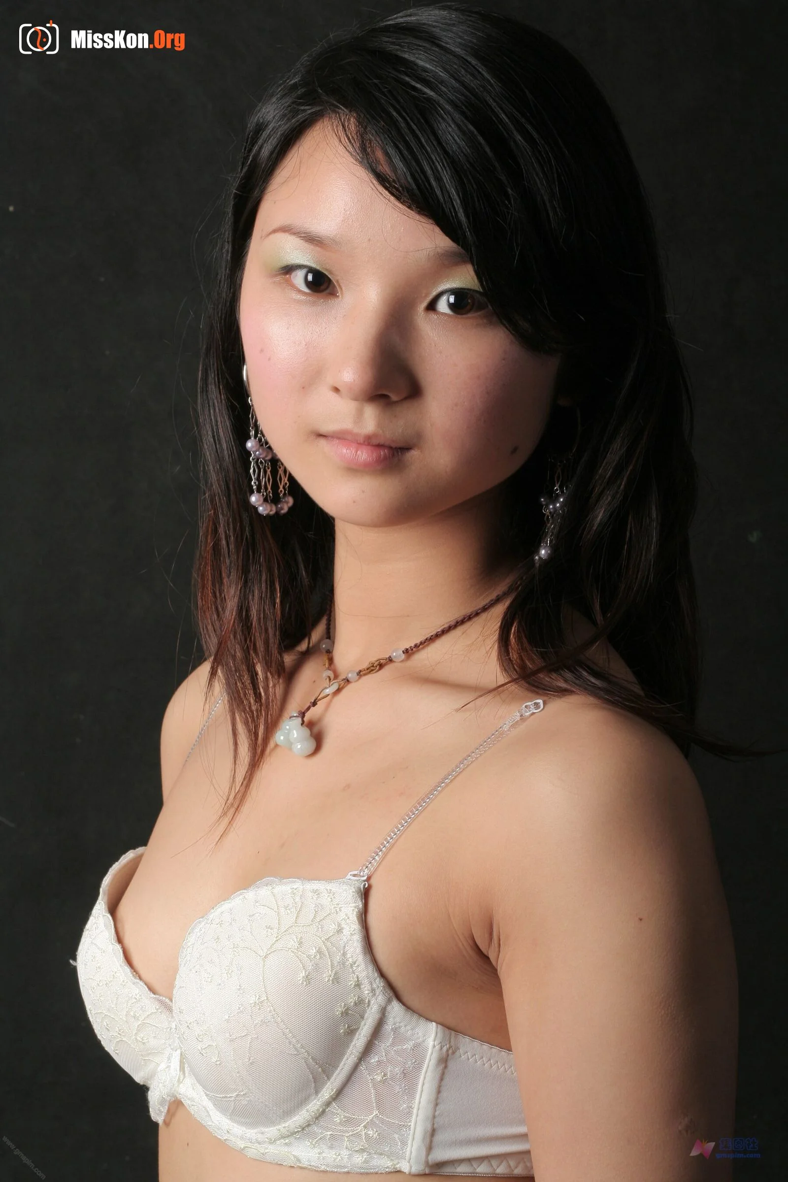 Nude photo set of Chinese model: Jiawen (Kitty Hawk) (2007-05-21) - Photo 17