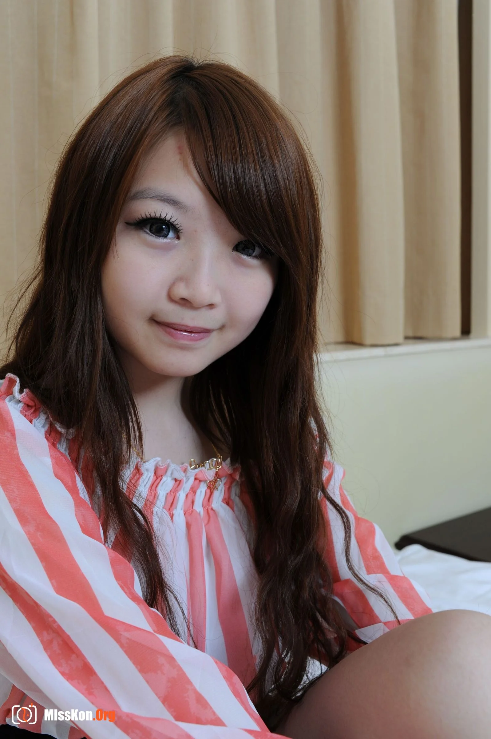 Nude photo set of Chinese model: Jing Ying (2017-04-05) - Photo 4