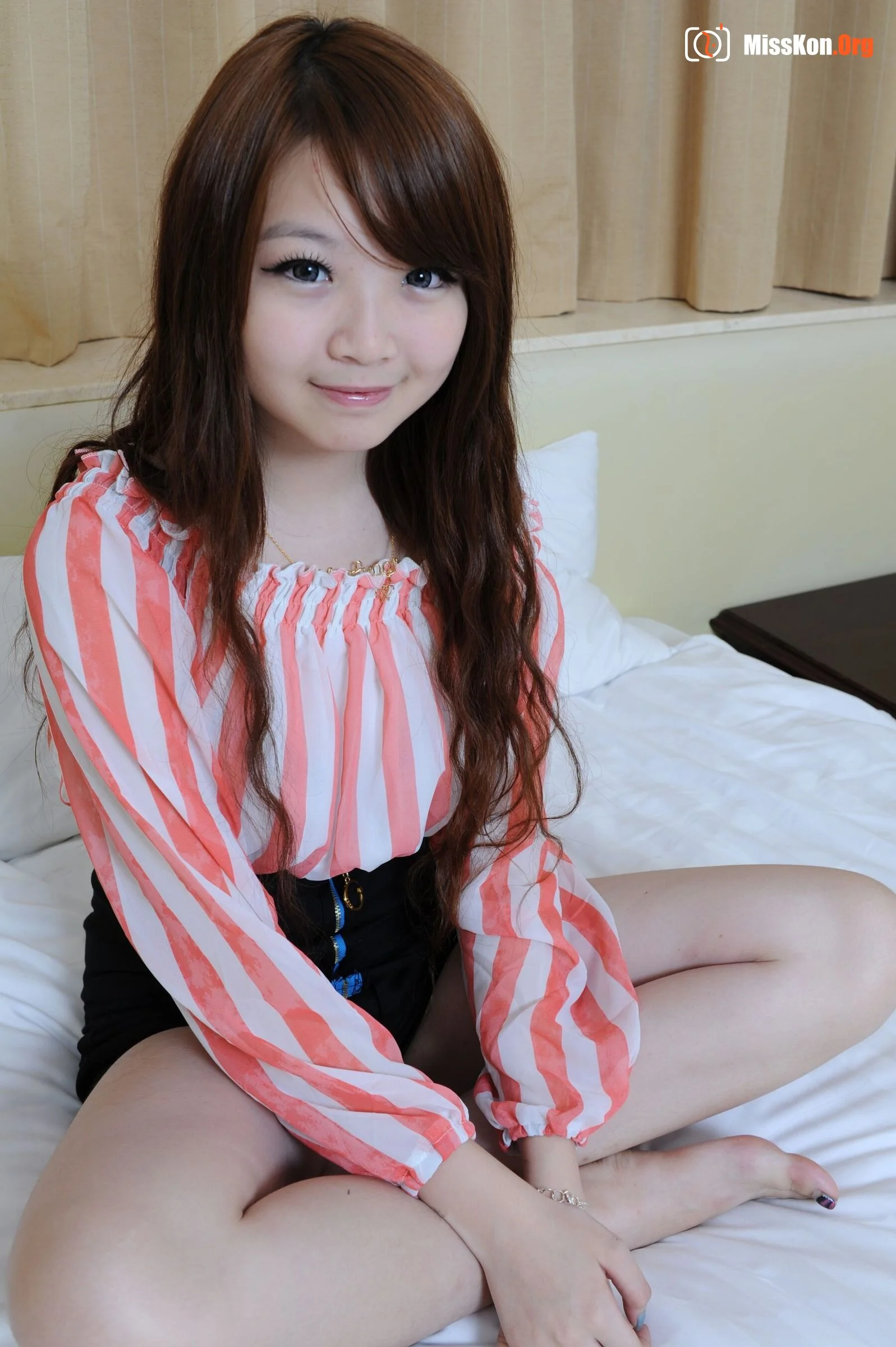 Nude photo set of Chinese model: Jing Ying (2017-04-05) - Photo 8
