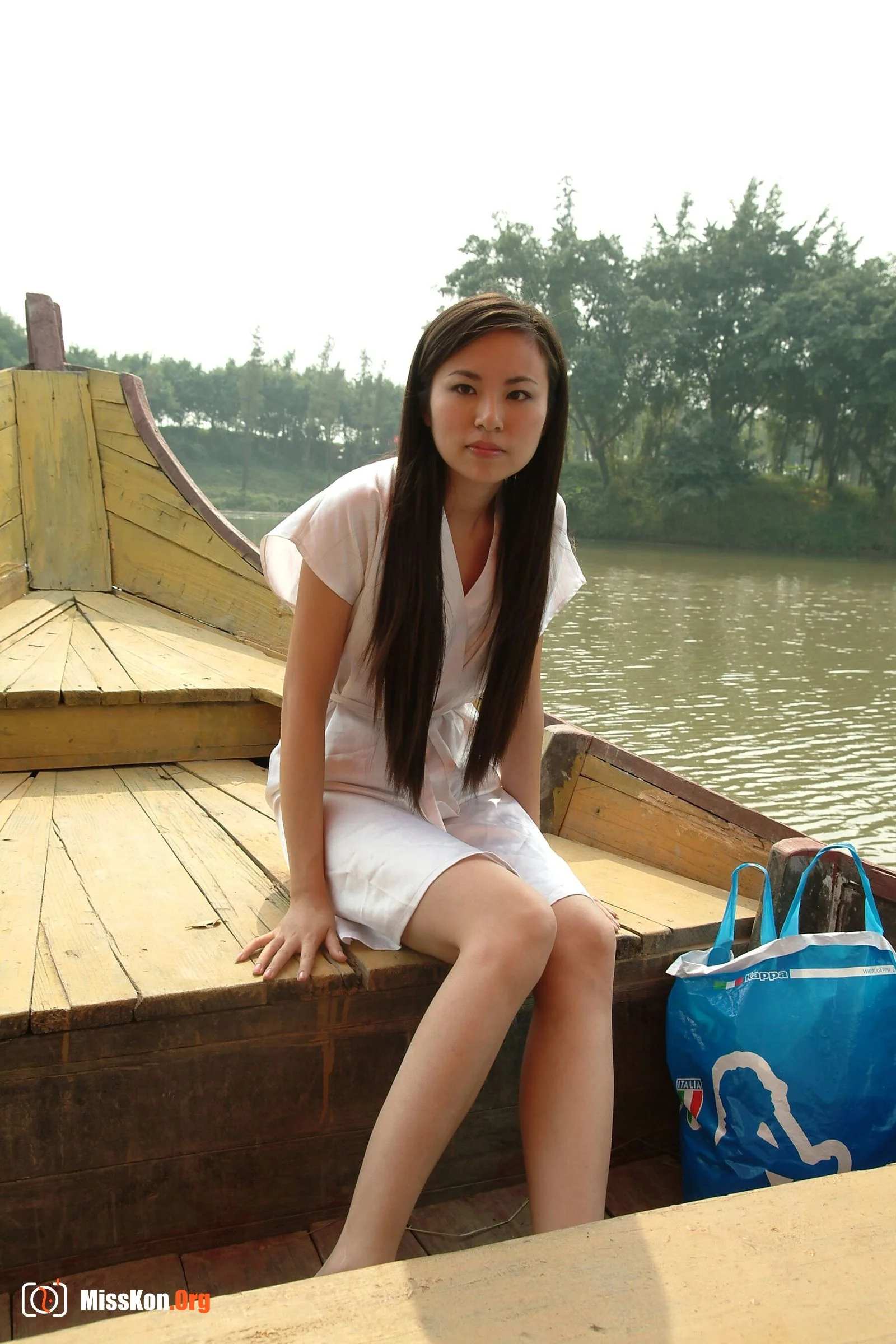 Nude photo set of Chinese model: Jing Yu (2007-10-21) - Photo 2