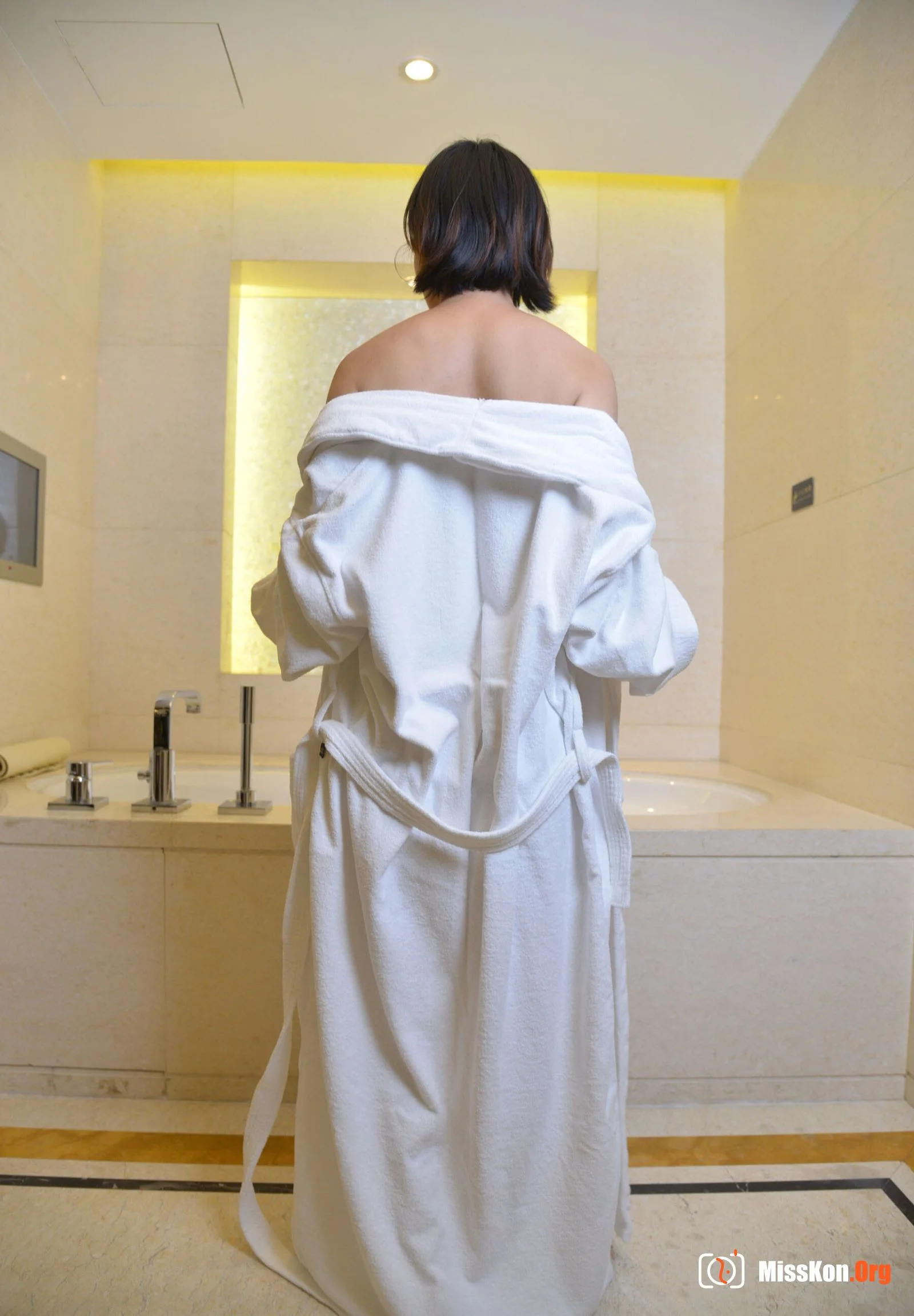 Nude photo set of Chinese model: Kaka - Photo 5
