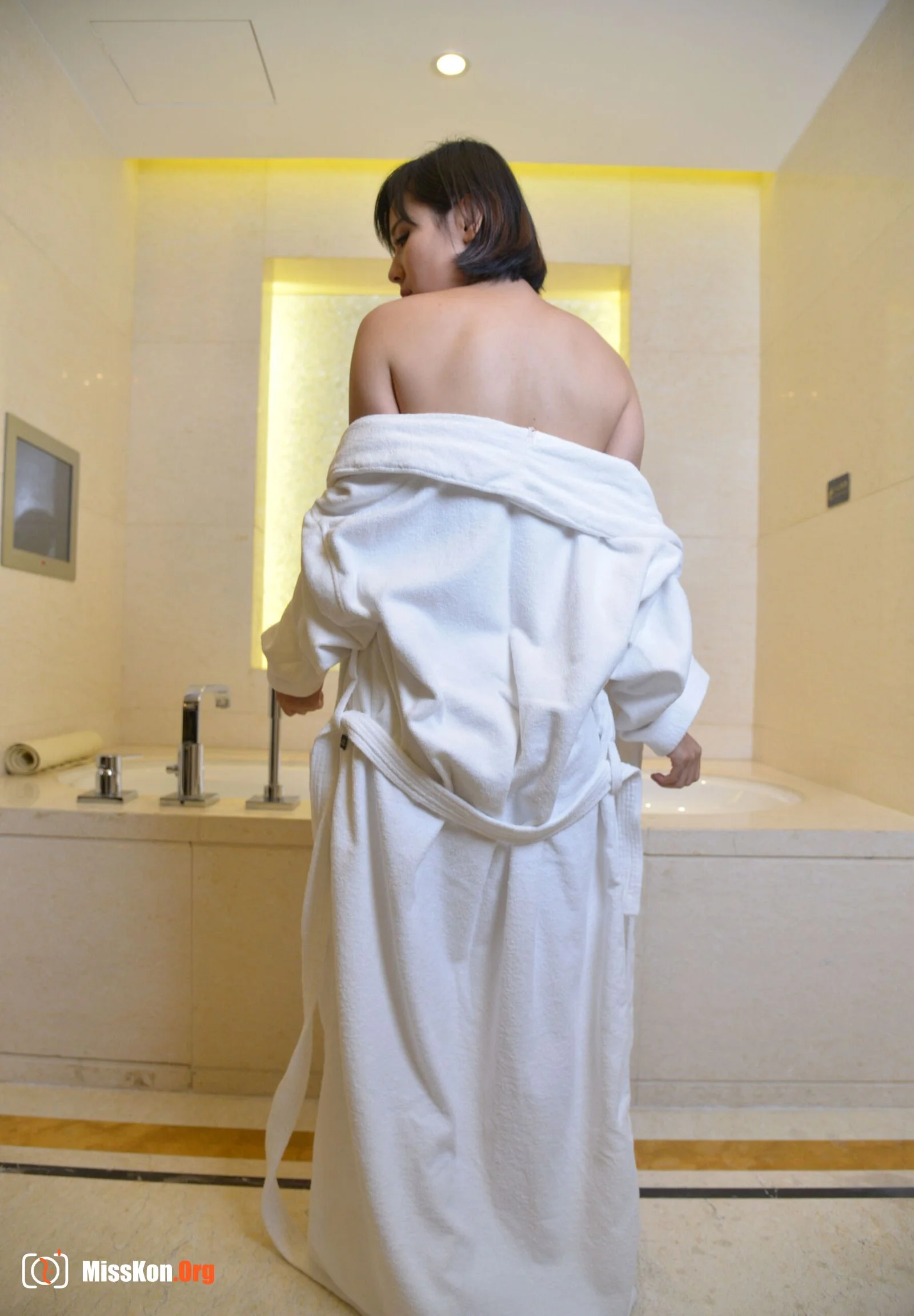Nude photo set of Chinese model: Kaka - Photo 9