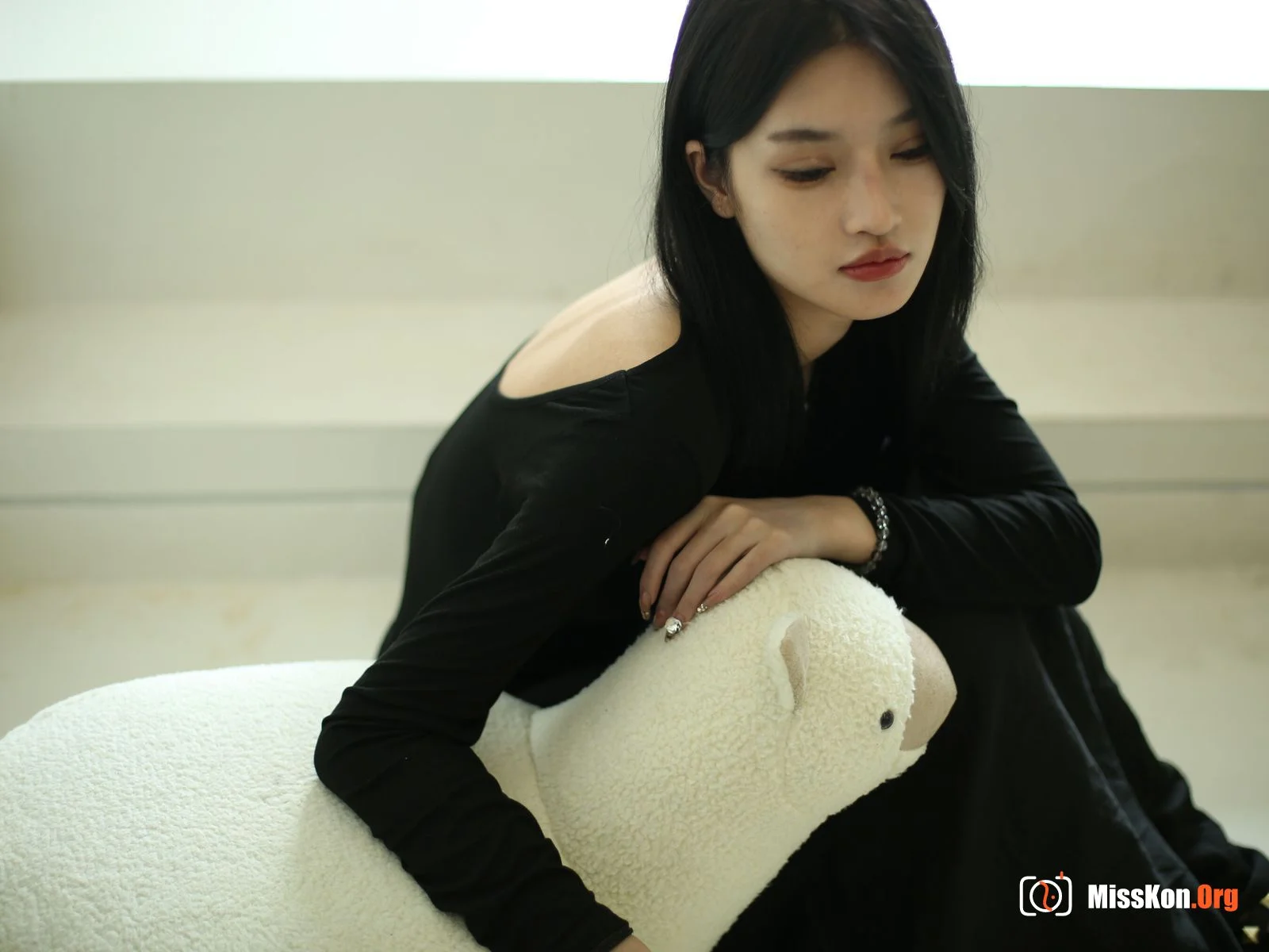Nude photo set of Chinese model: Kemi (2022-09-17) - Photo 13