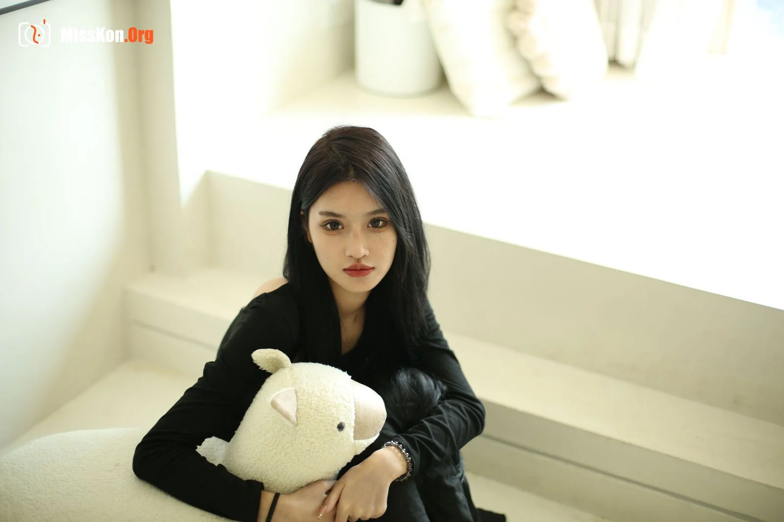 Nude photo set of Chinese model: Kemi (2022-09-17) - Photo 17
