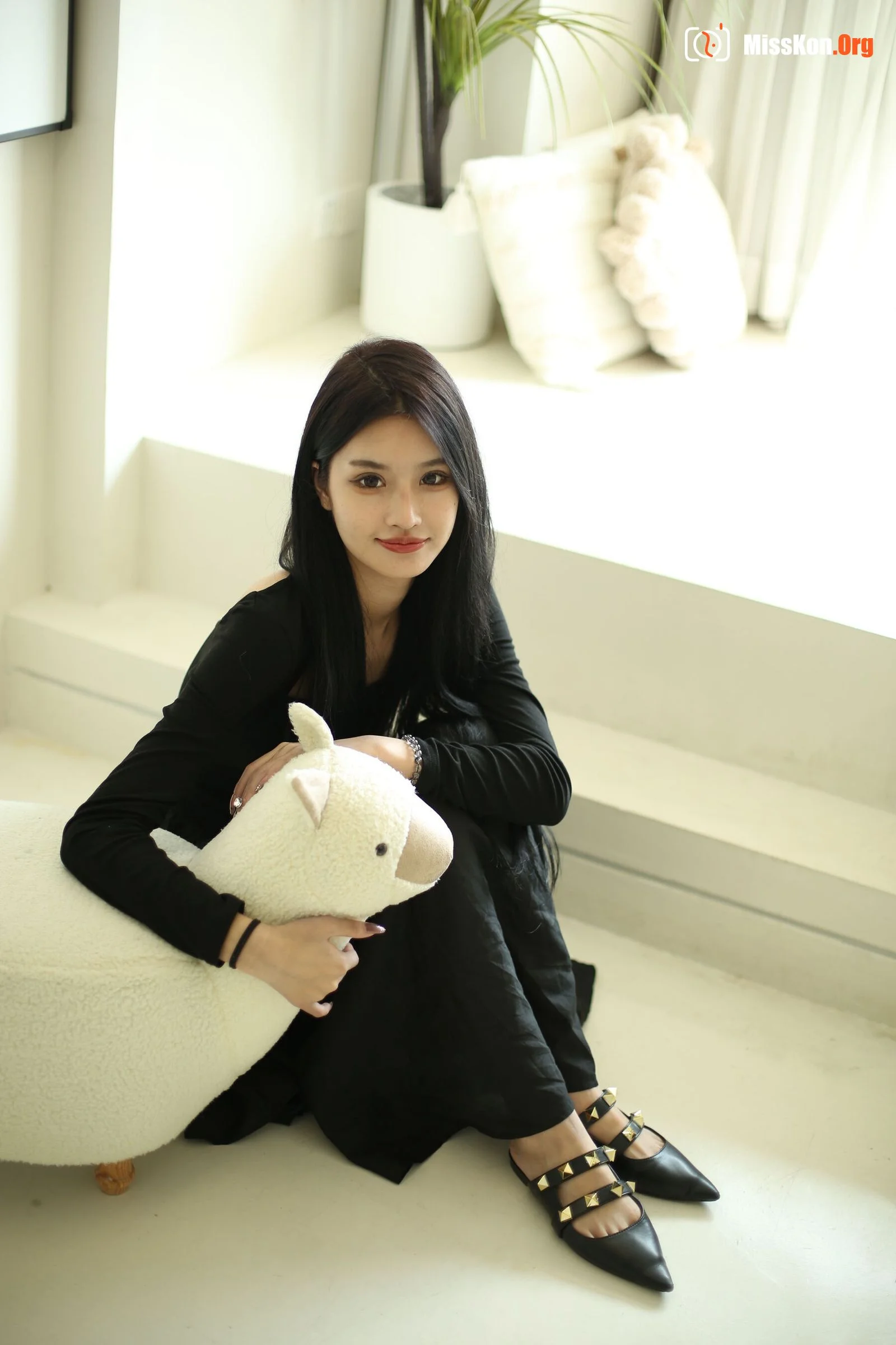 Nude photo set of Chinese model: Kemi (2022-09-17) - Photo 20