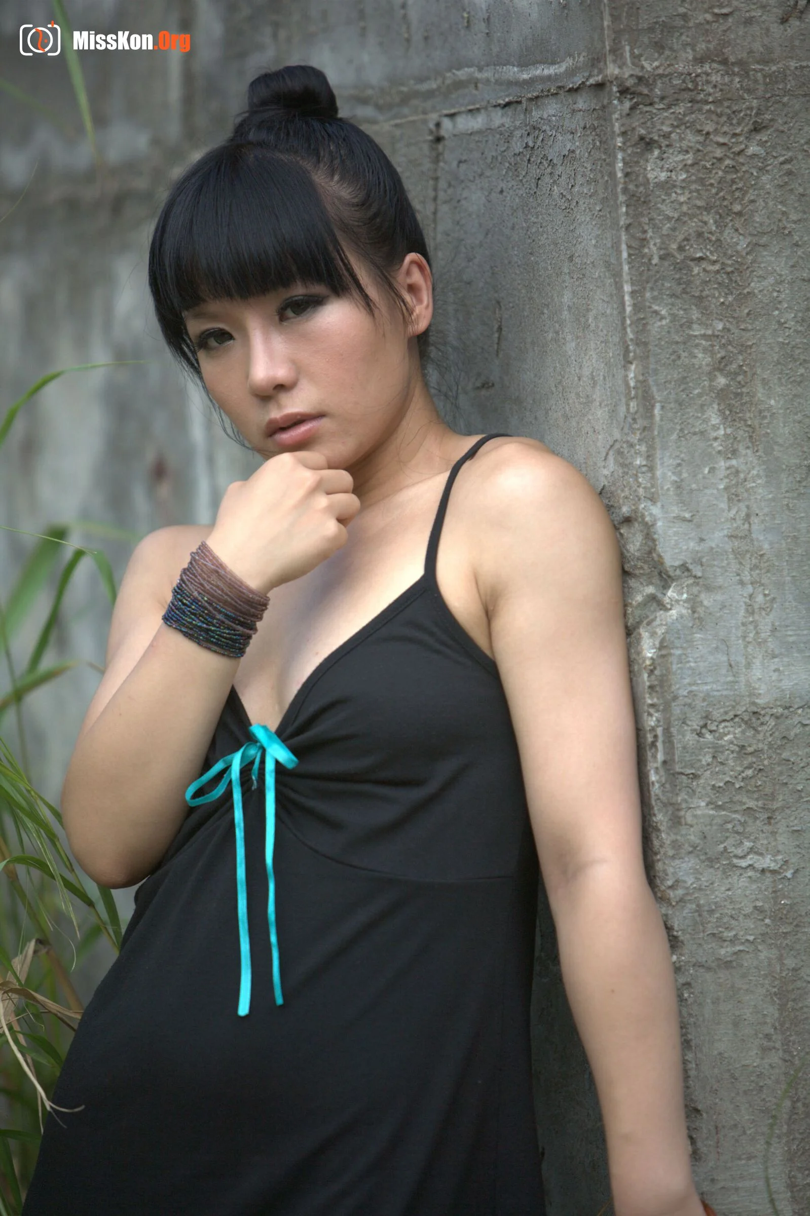 国模琪琪人体私拍套图（2008-10-19） - 照片 2