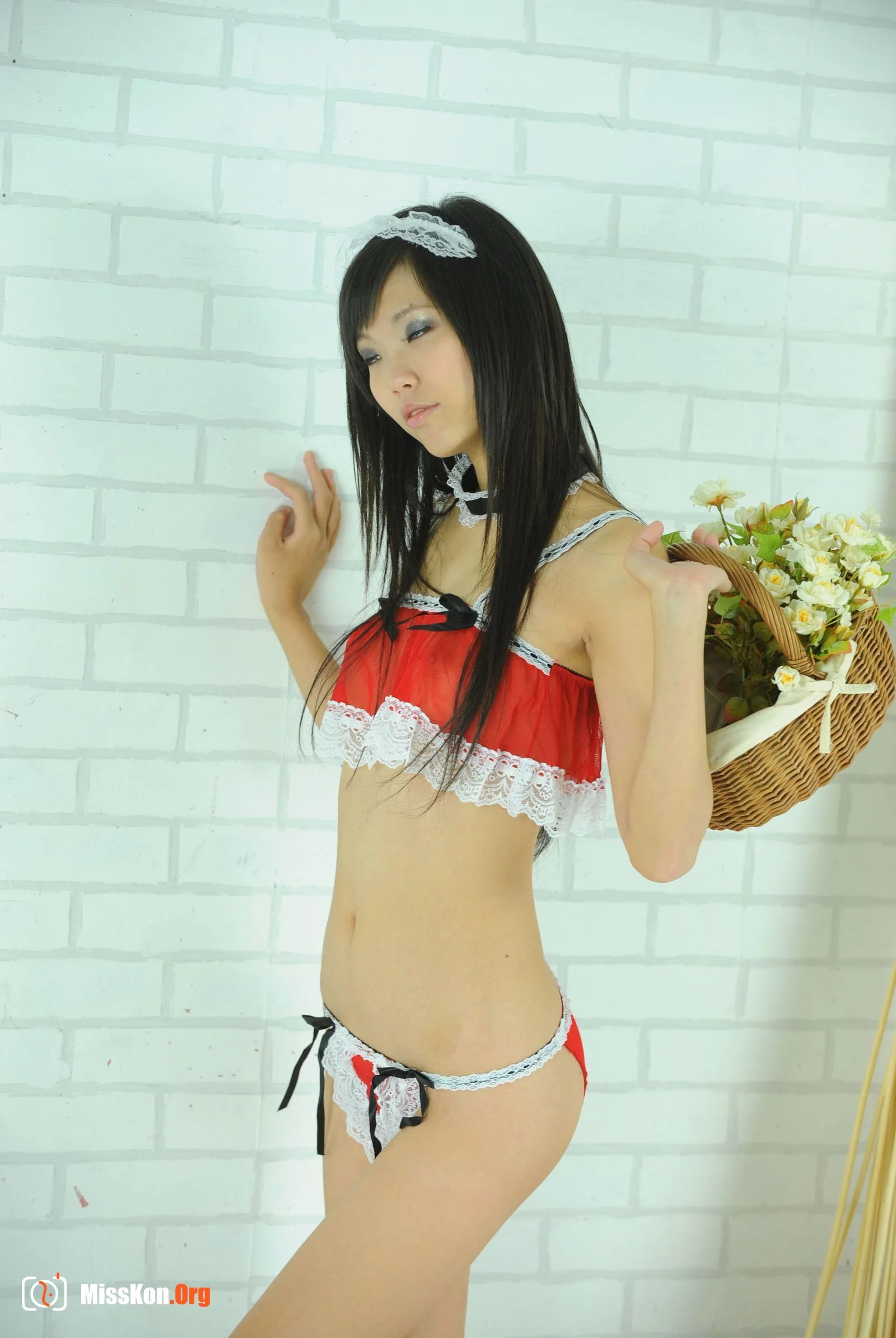 Nude photo set of Chinese model: Kiosk (2016-04-28) - Photo 16