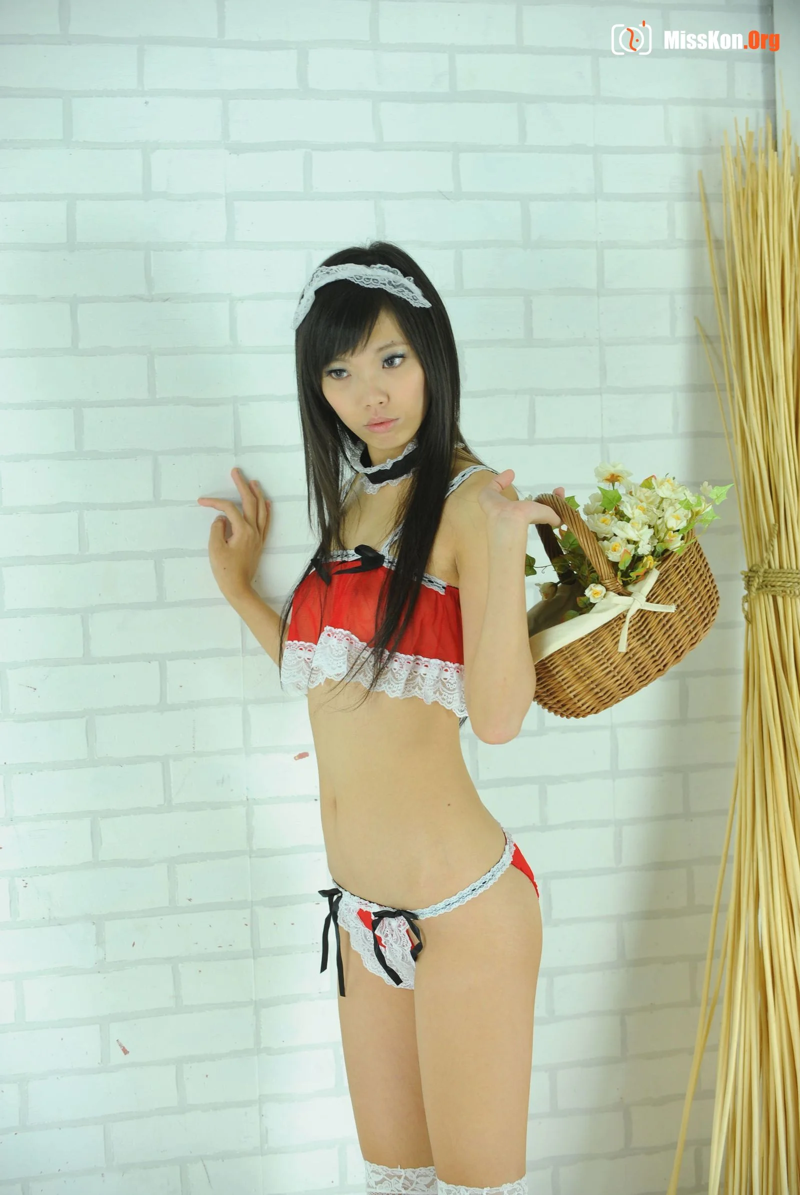 Nude photo set of Chinese model: Kiosk (2016-04-28) - Photo 8