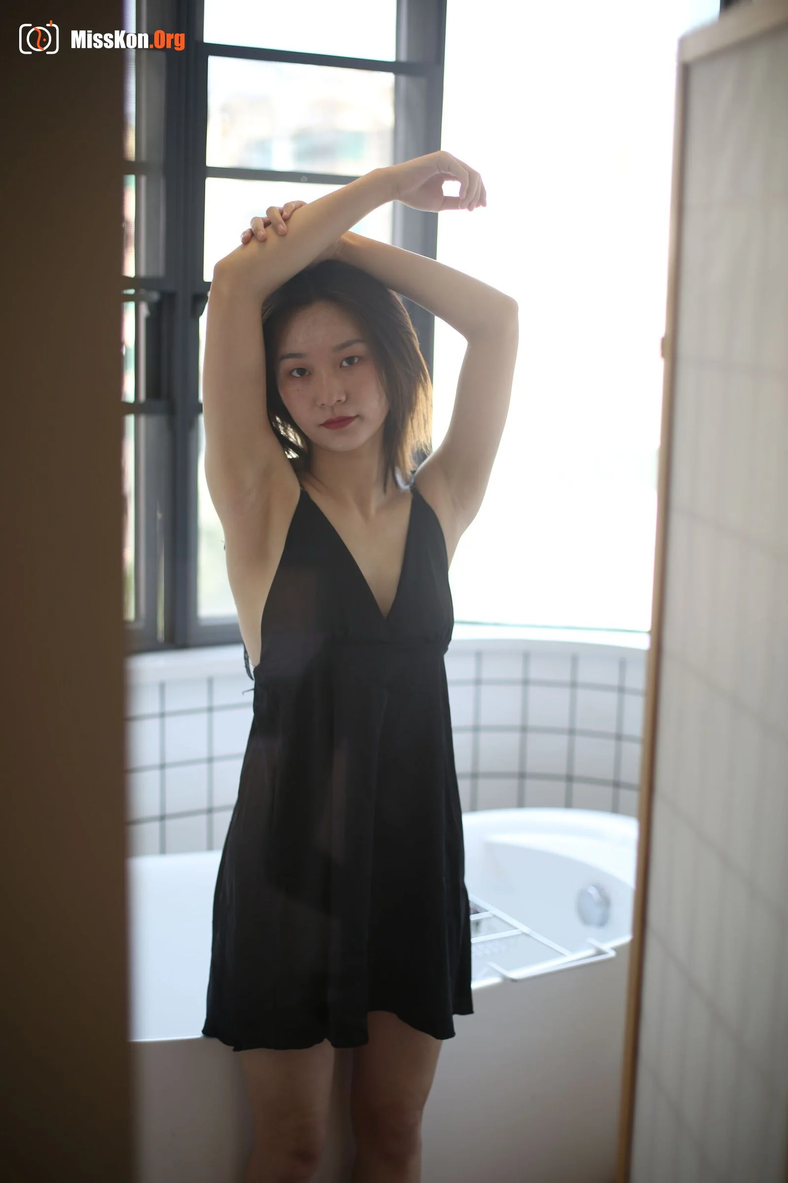 Nude photo set of Chinese model: KK (2020-04-12) - Photo 11