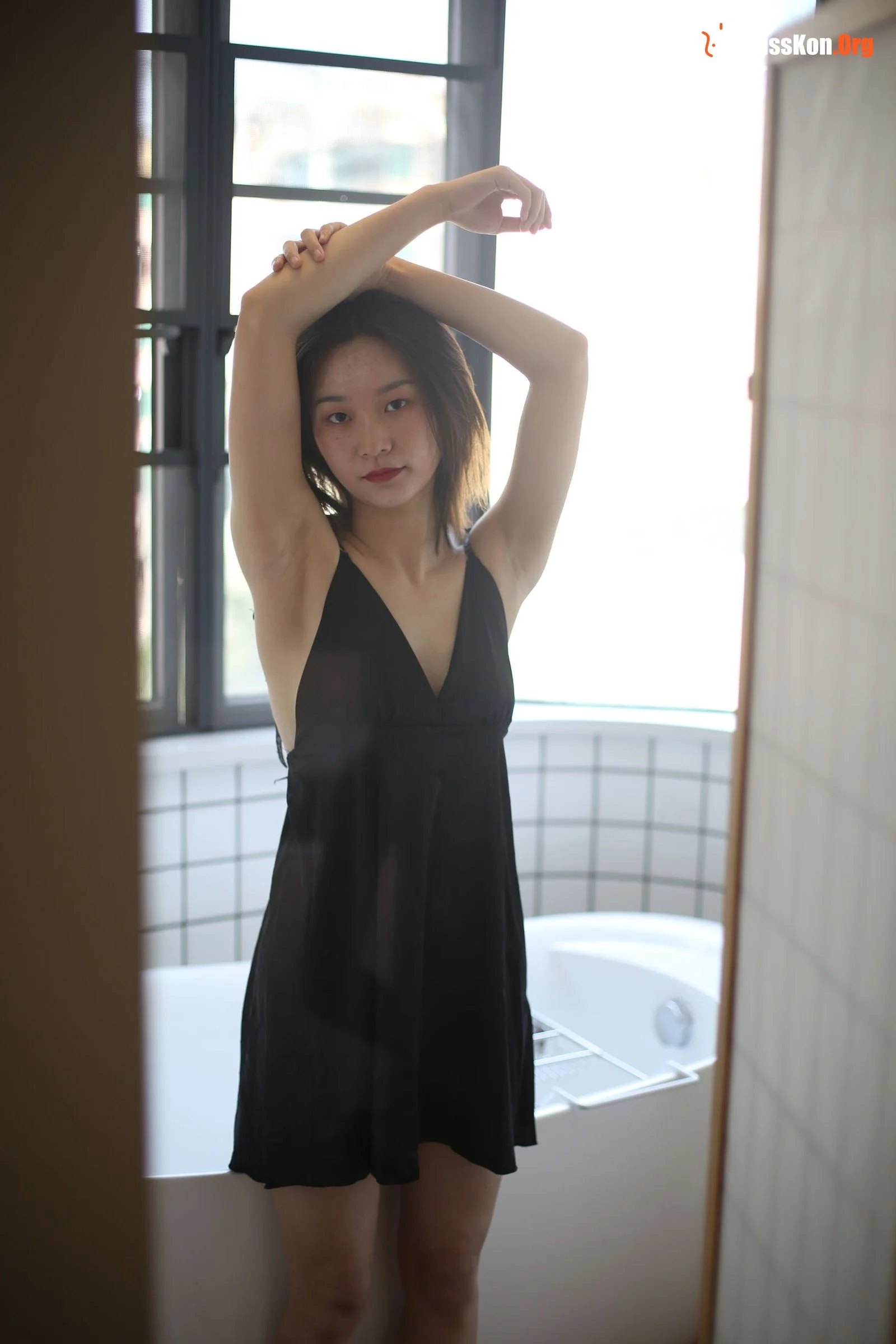 Nude photo set of Chinese model: KK (2020-04-12) - Photo 12
