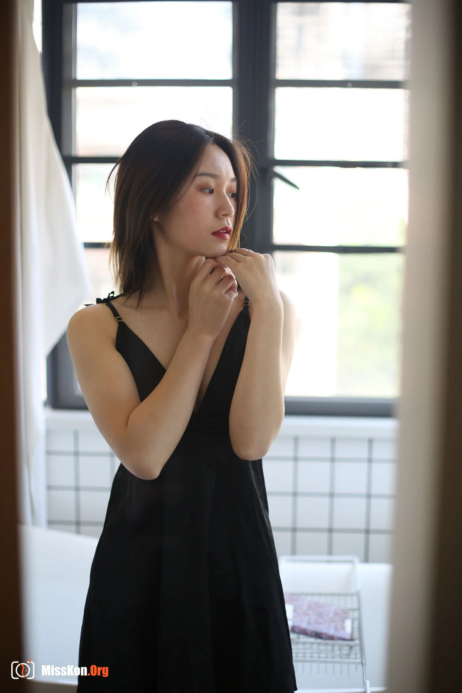 Nude photo set of Chinese model: KK (2020-04-12) - Photo 15