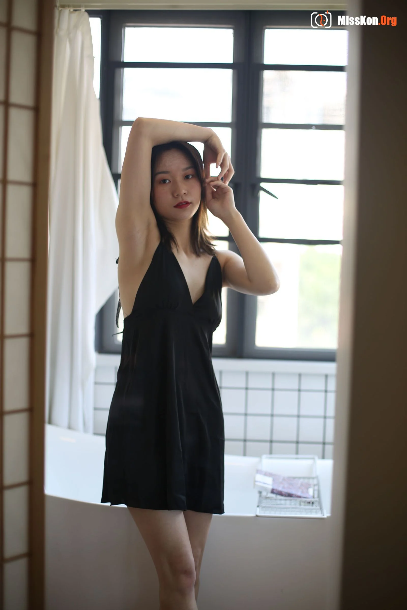 Nude photo set of Chinese model: KK (2020-04-12) - Photo 19