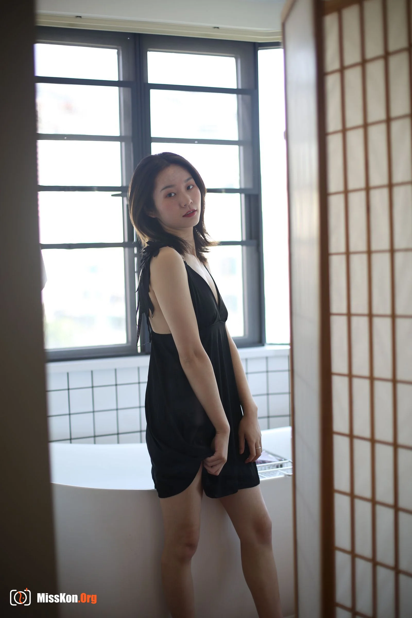 Nude photo set of Chinese model: KK (2020-04-12) - Photo 6