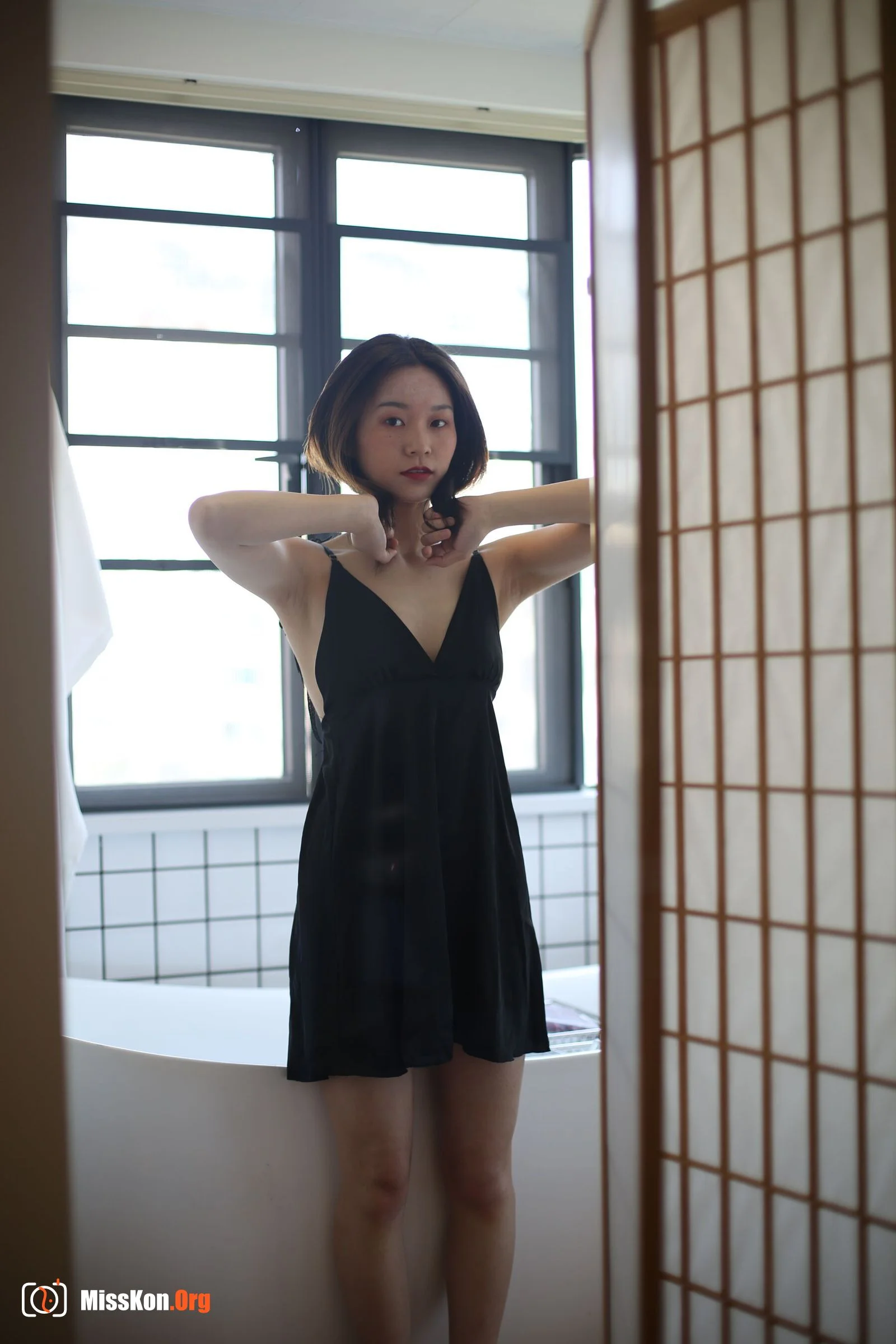 Nude photo set of Chinese model: KK (2020-04-12) - Photo 8