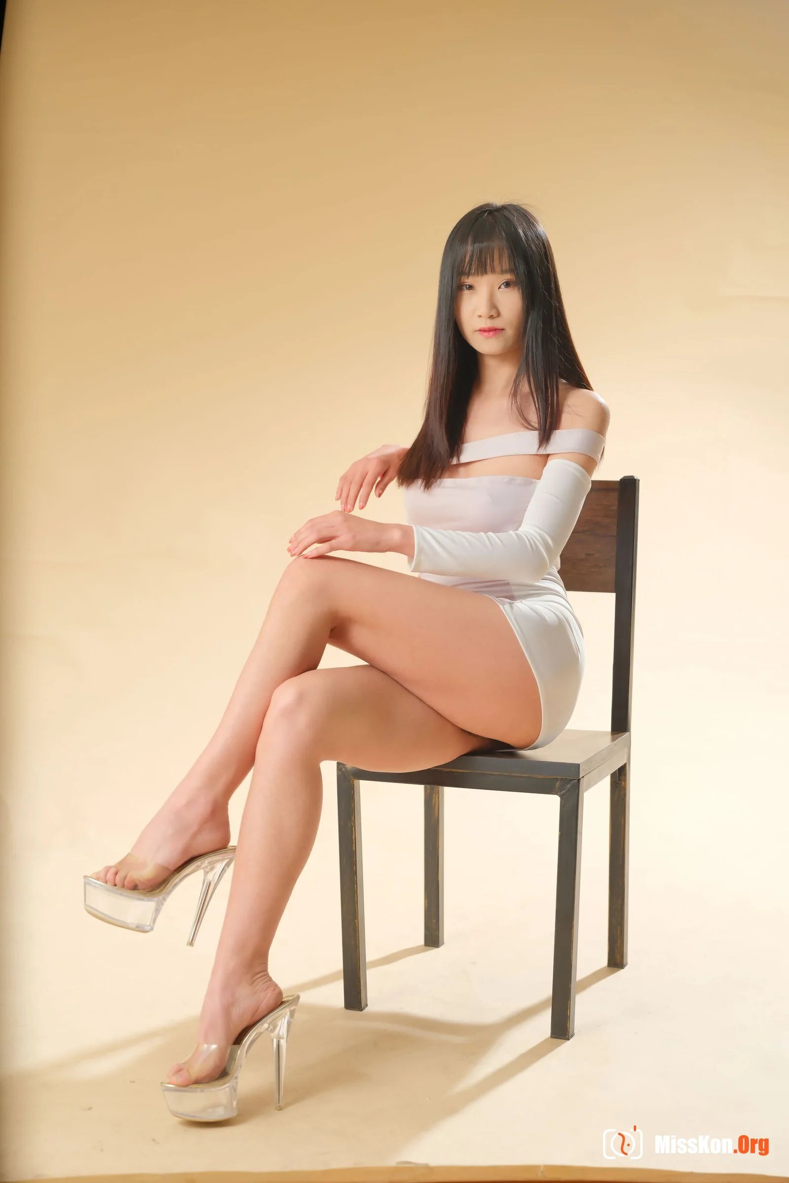 Nude photo set of Chinese model: Leddy (2023-03-22) - Photo 6