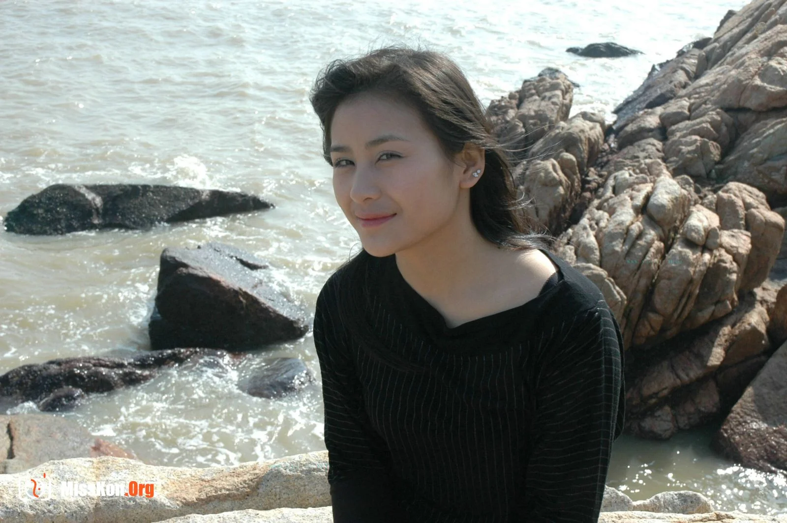 Nude photo set of Chinese model: Li Li (2016-10-16) - Photo 20