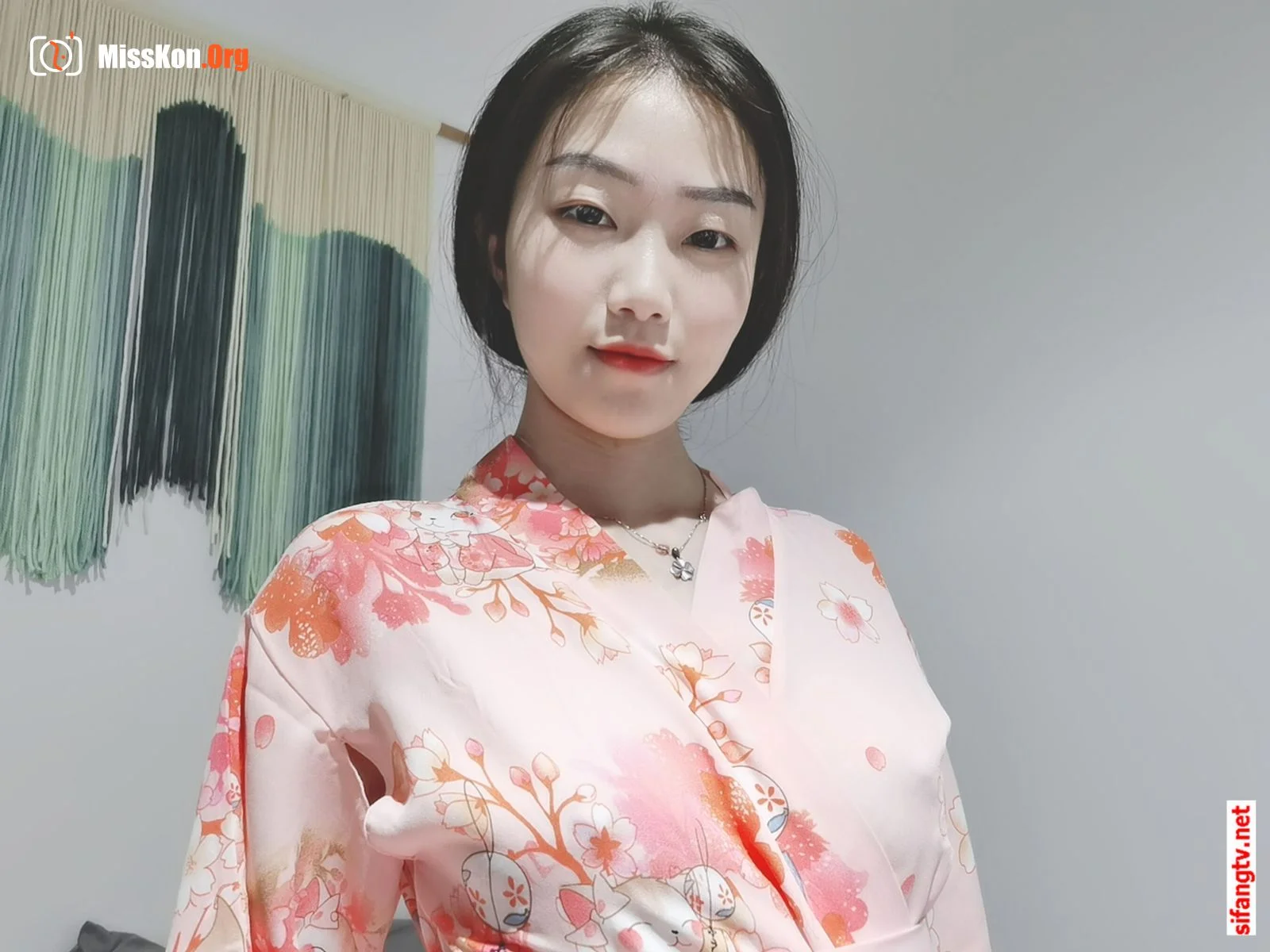 Nude photo set of Chinese model: Li Ziyue - Photo 2