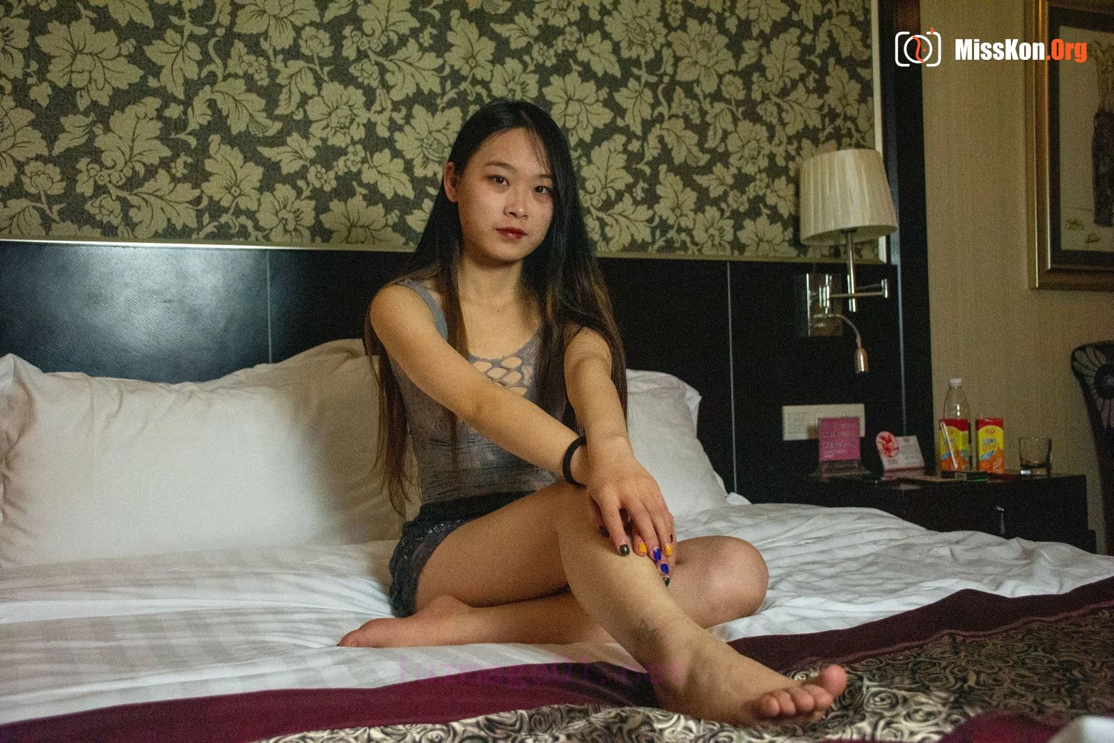 Nude photo set of Chinese model: Light rain (2018-11-23) - Photo 3