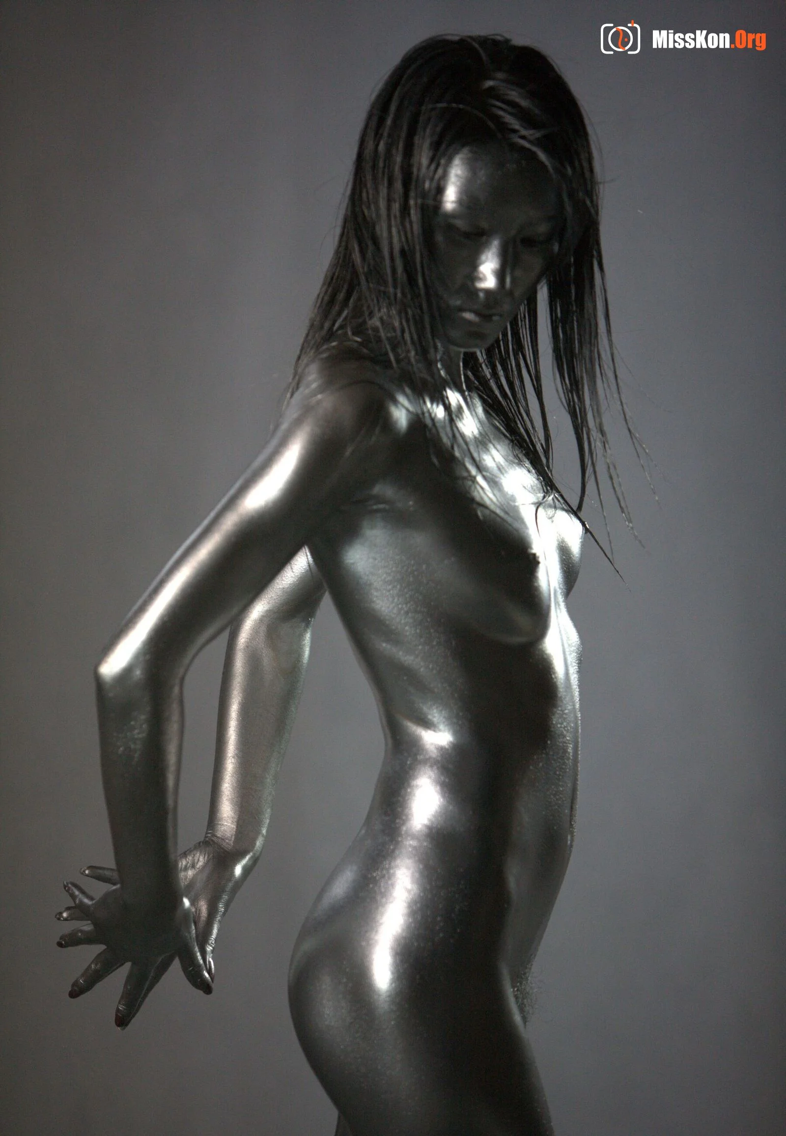 Nude photo set of Chinese model: Lily of the Valley (2007-01-01) - Photo 5
