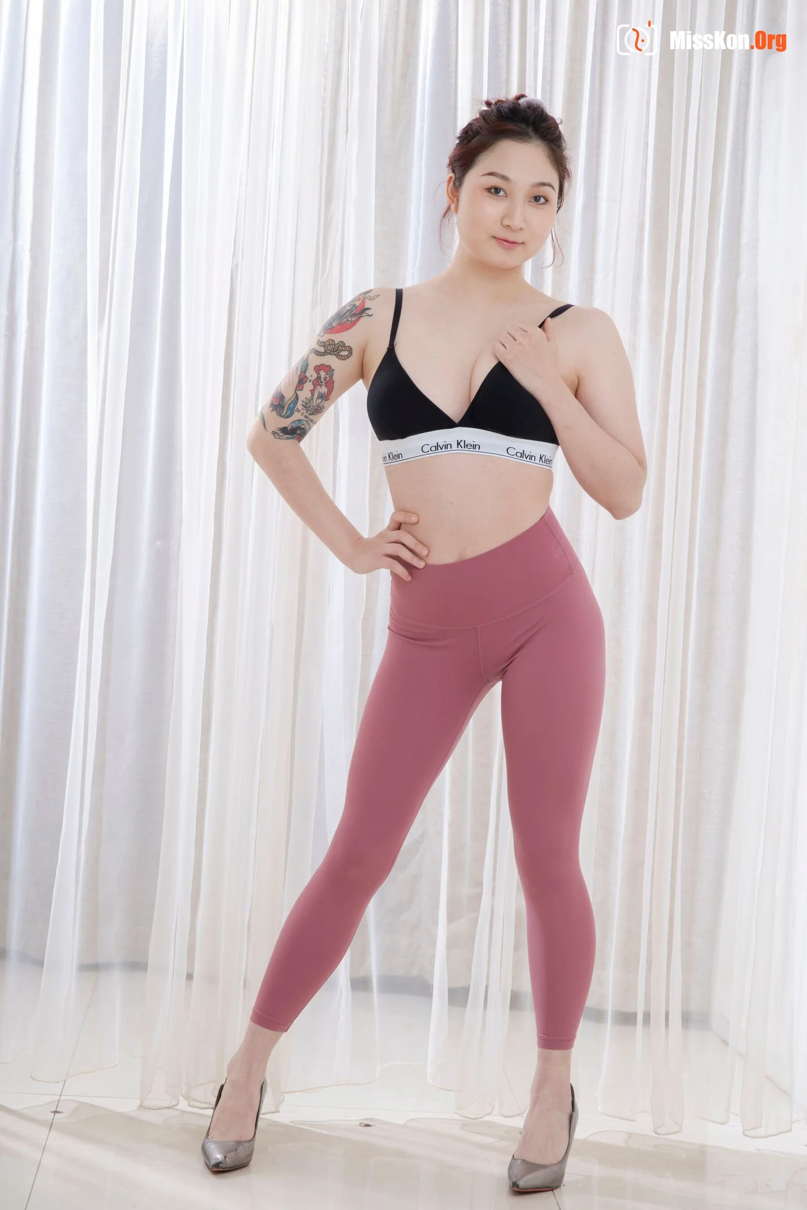 Nude photo set of Chinese model: Lin Ling (2020-12-17) - Photo 12