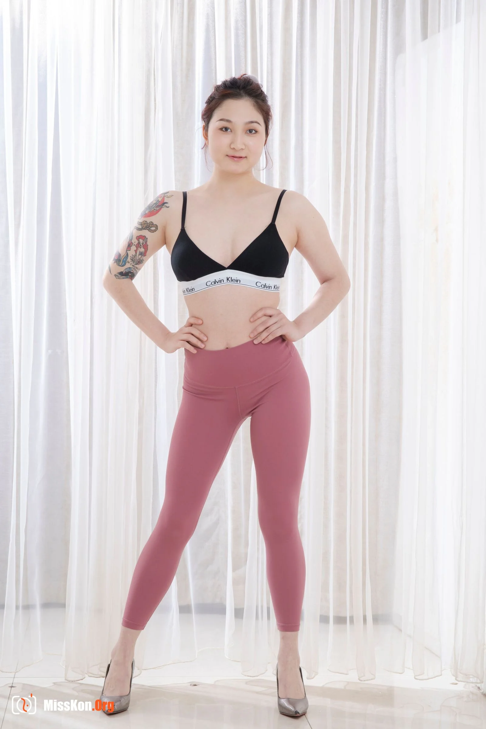 Nude photo set of Chinese model: Lin Ling (2020-12-17) - Photo 8