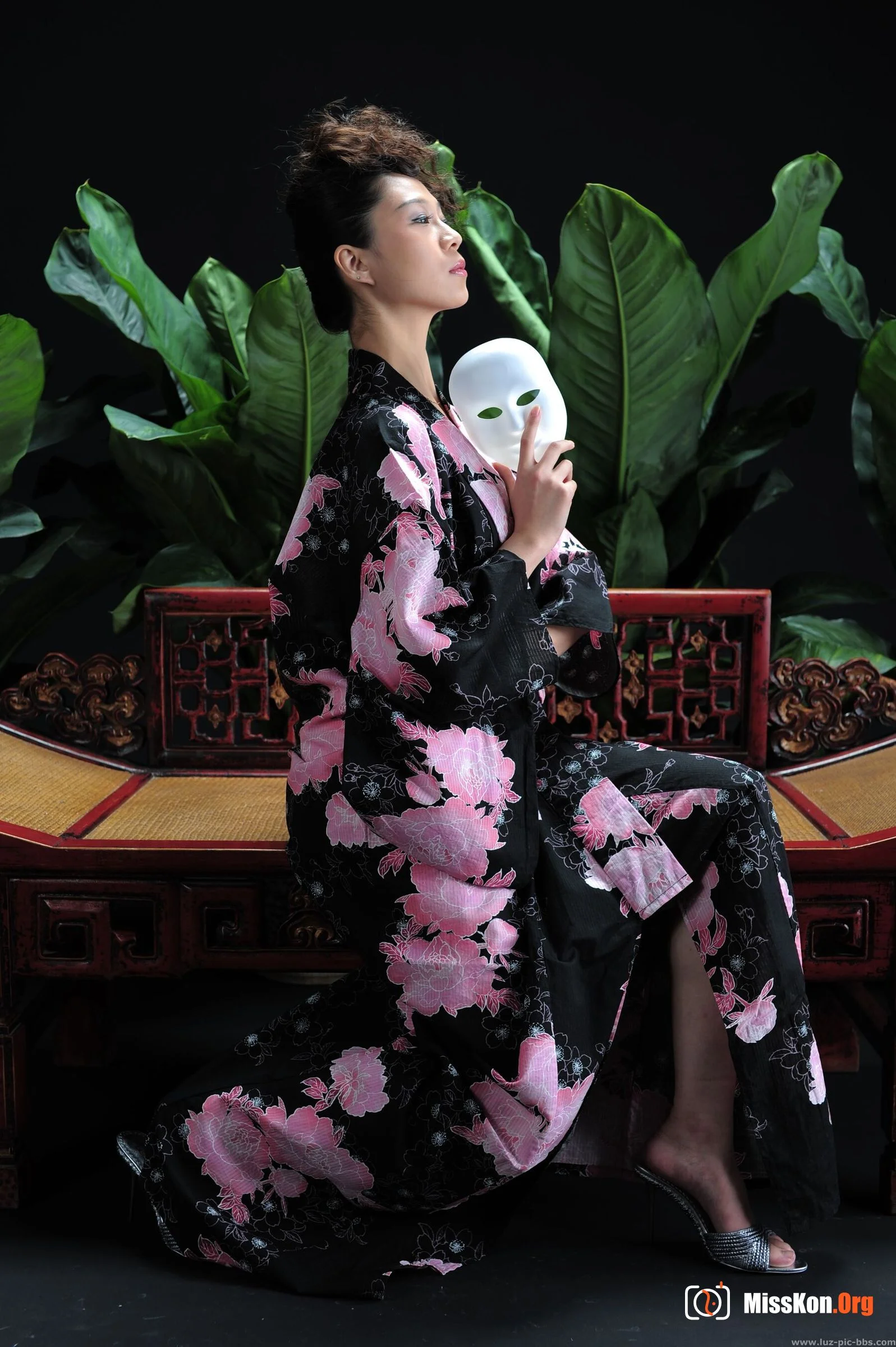 Nude photo set of Chinese model: Lin Xi (2009-10-31) - Photo 18